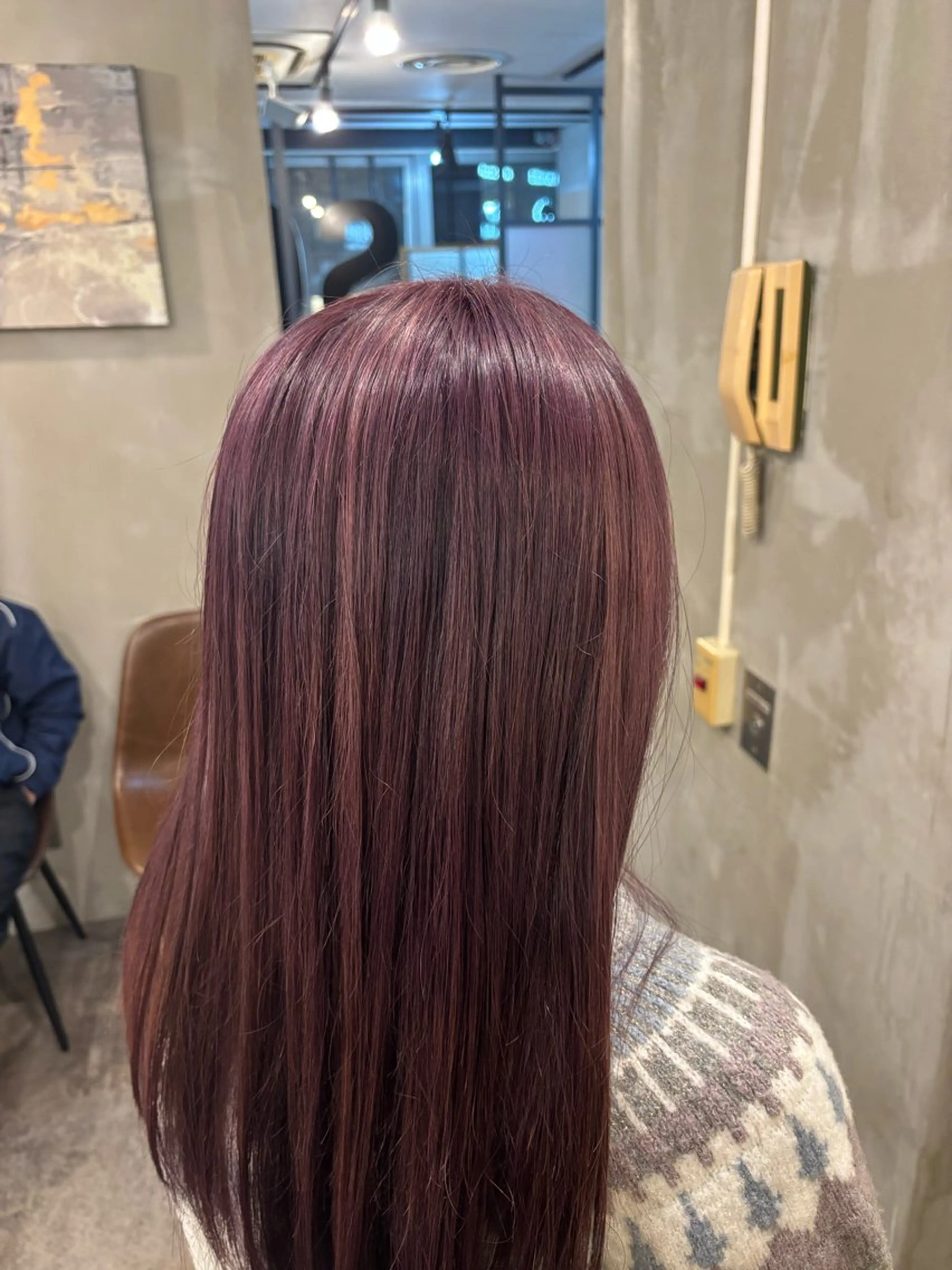 カラー ピンクカラー バイオレットカラー ヘアカラー 磯野 成基のヘアスタイル