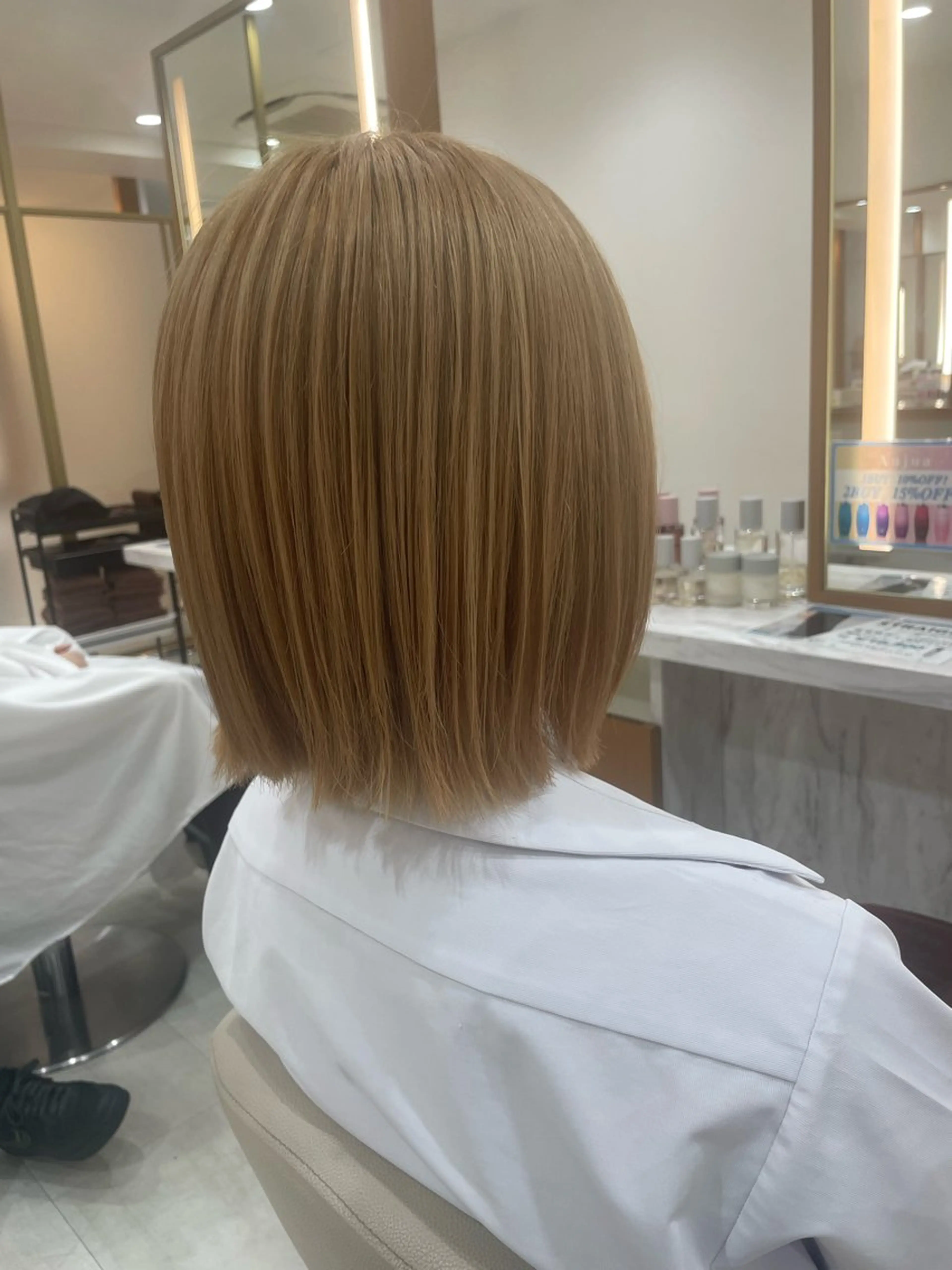 ショート カラー ベージュカラー ヘアカラー 眞田 晟希／メンズパーマのヘアスタイル