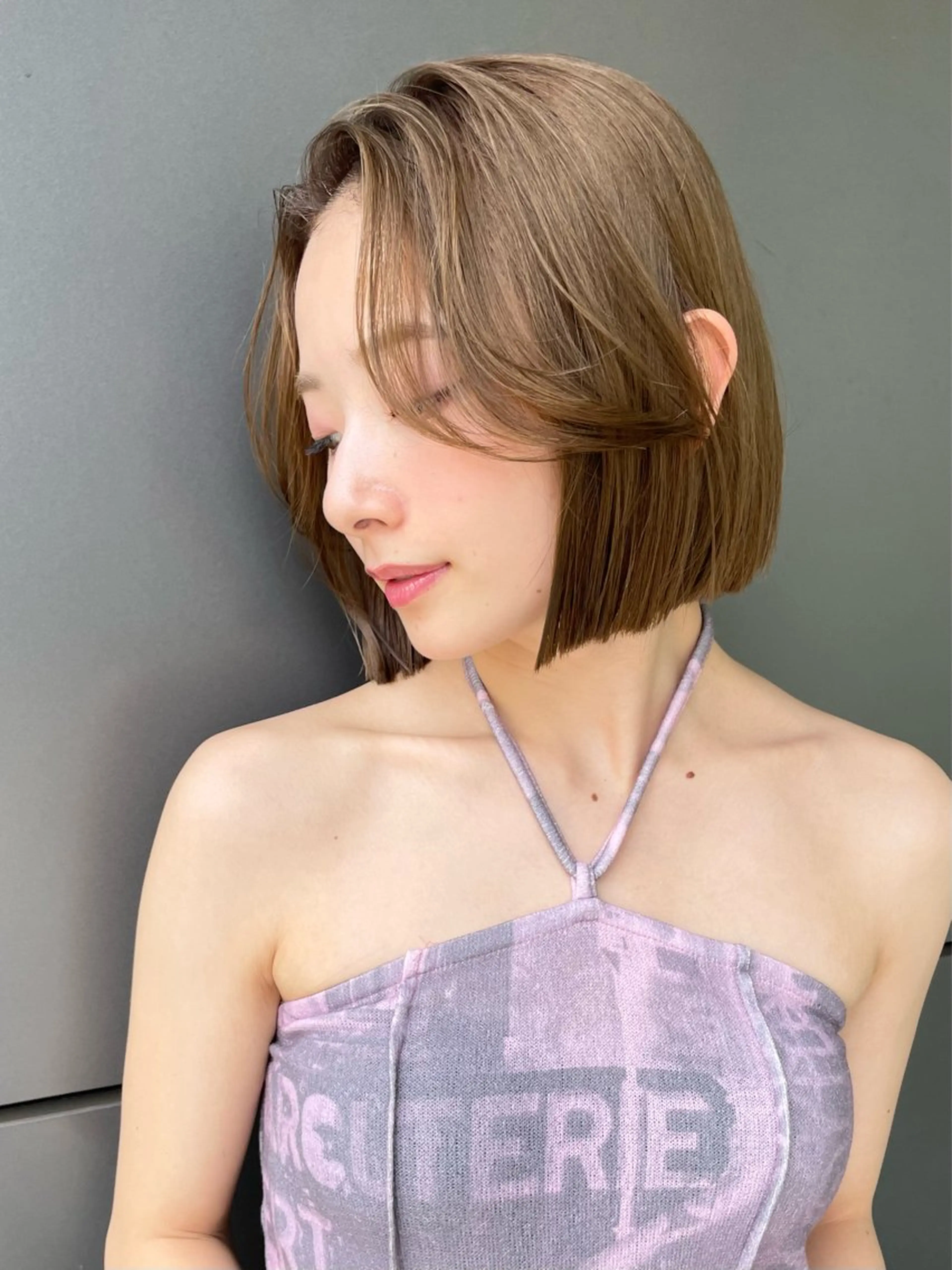 ミディアム ボブ/デザインカラー /表参道/新井美有紀のヘアスタイル