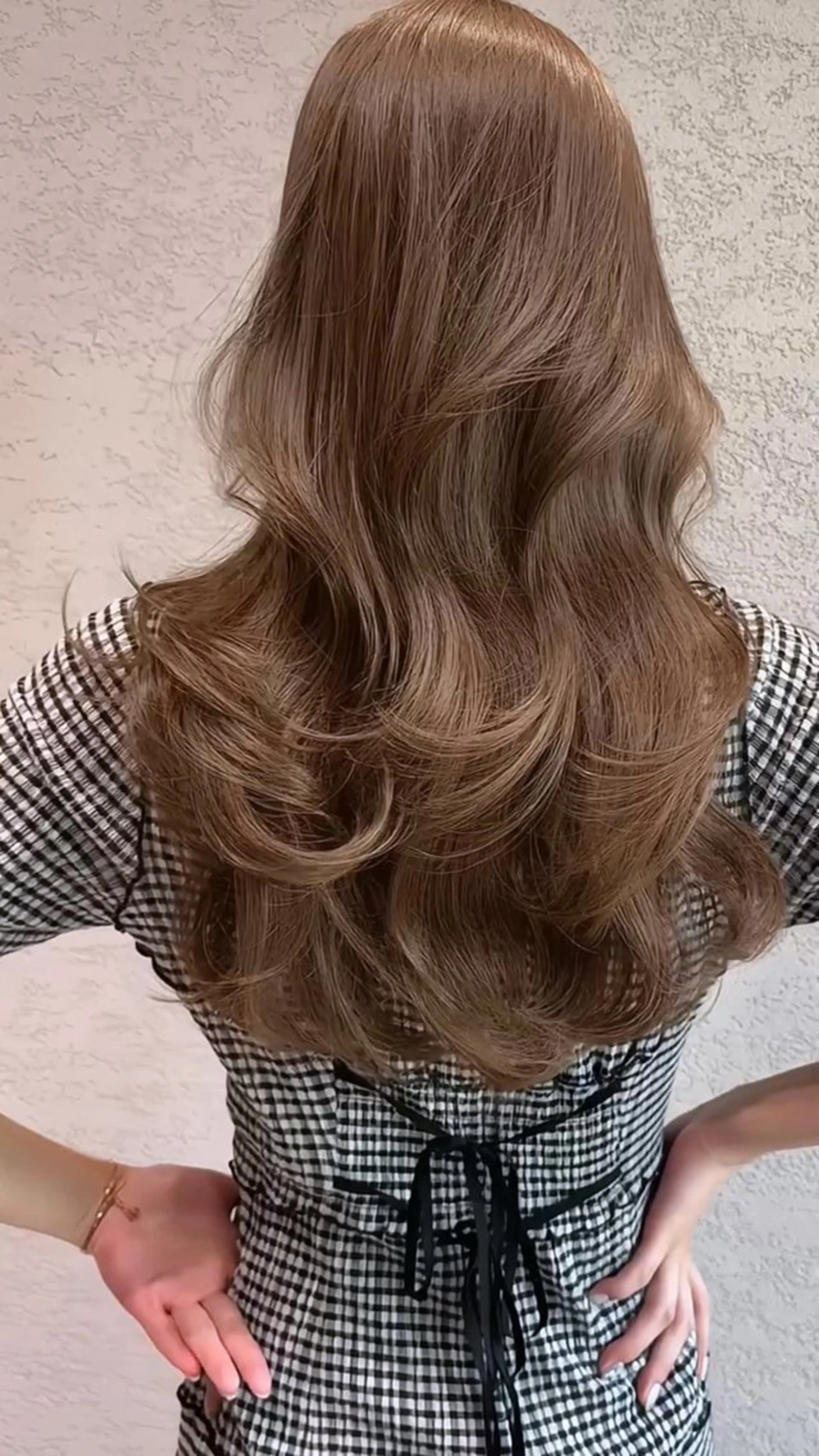 ロング カラー 松井 晴希のヘアスタイル