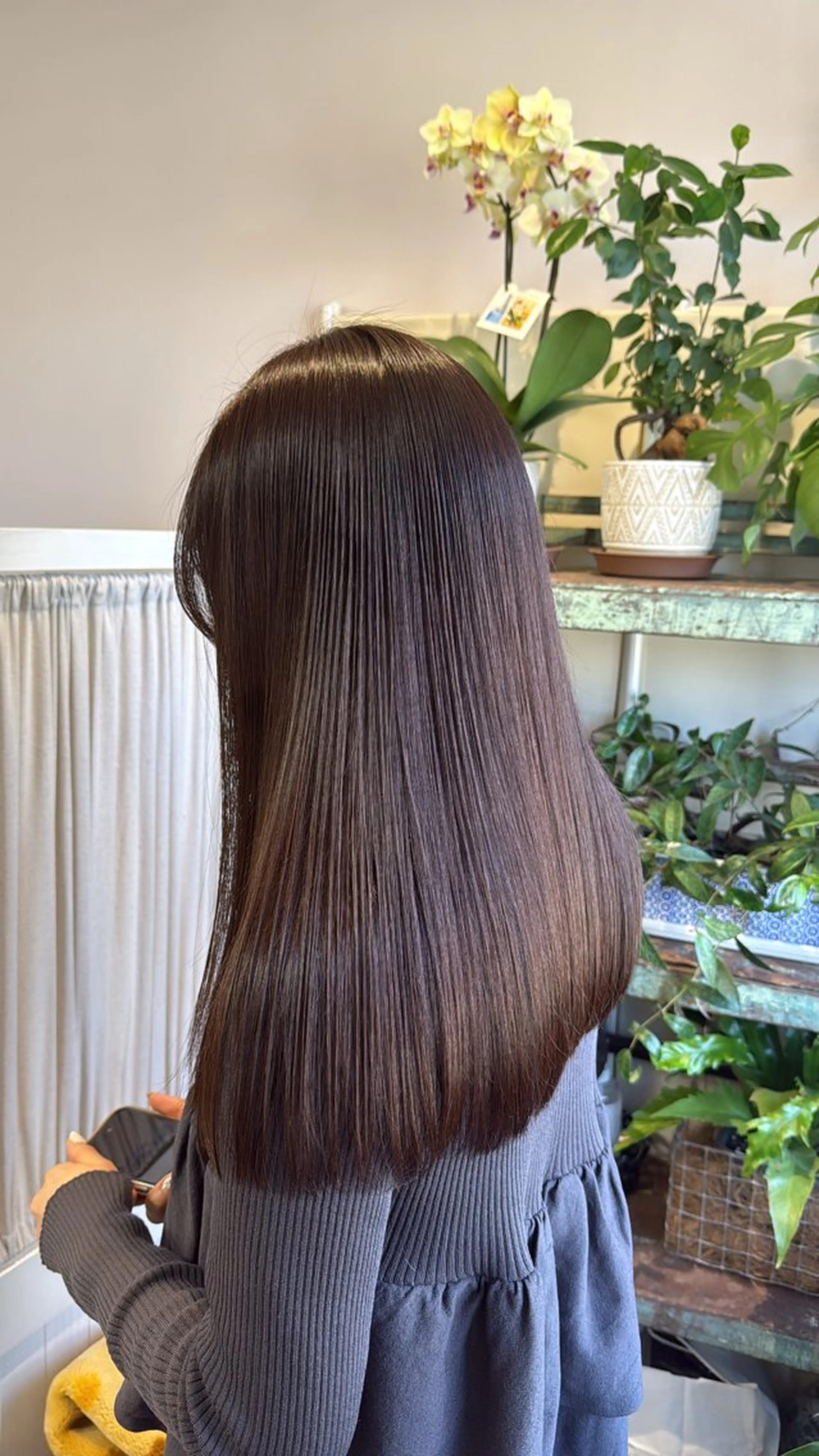 ロング ロング ヘアカラー トリートメント Sakura .のヘアスタイル