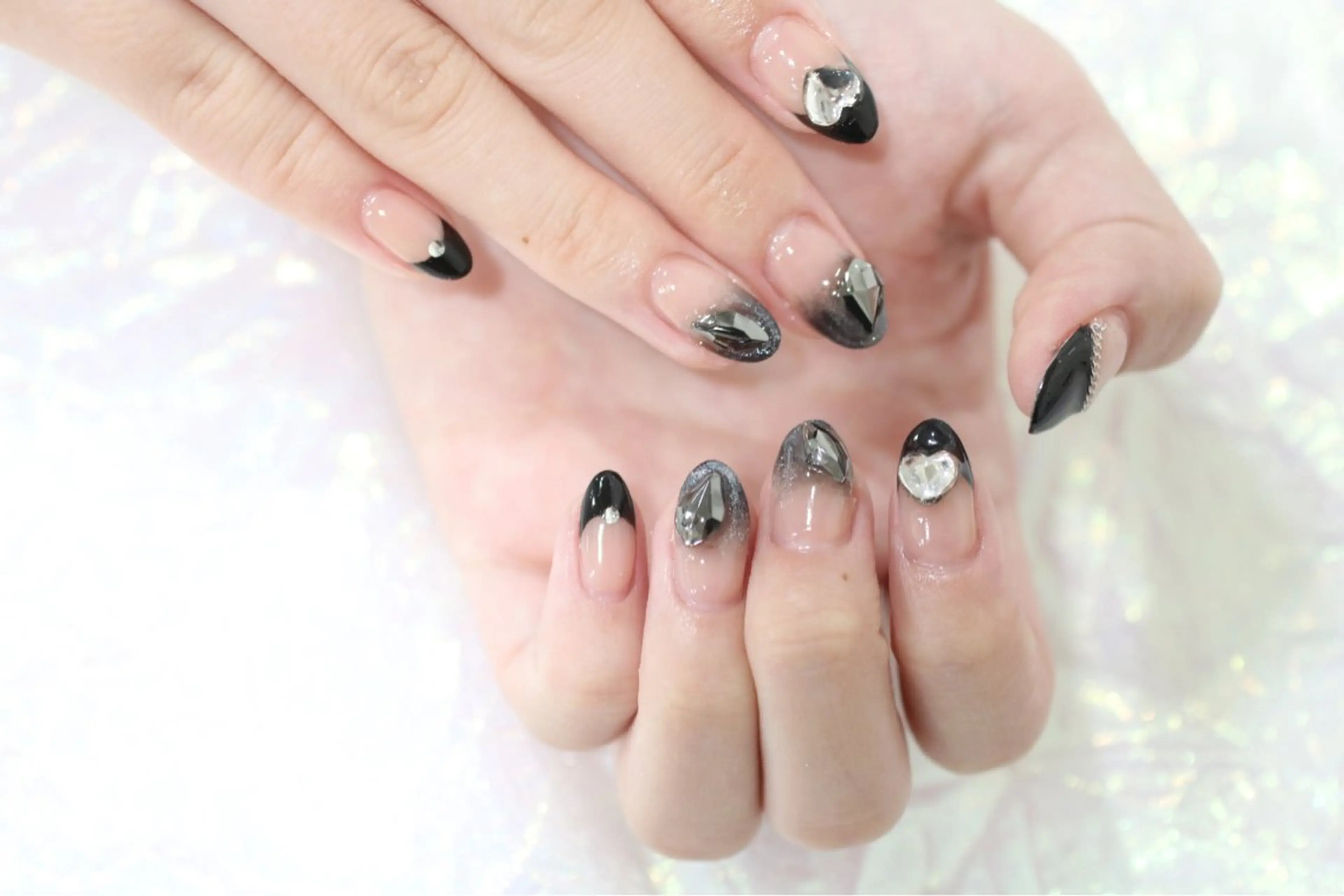 ネイル Leonie ｵｵｲのネイルデザイン