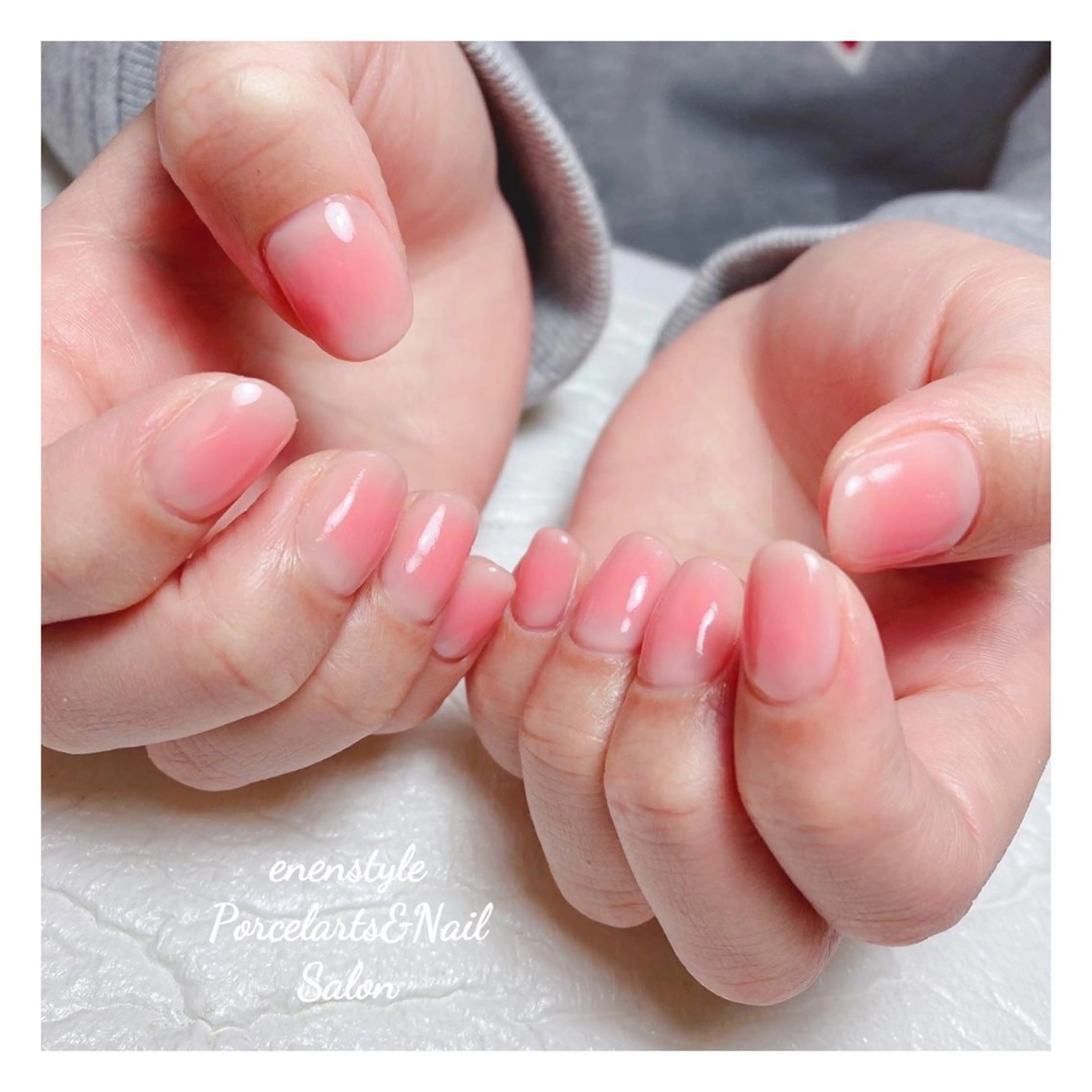 ショート ネイル 👑enen style👑のネイルデザイン