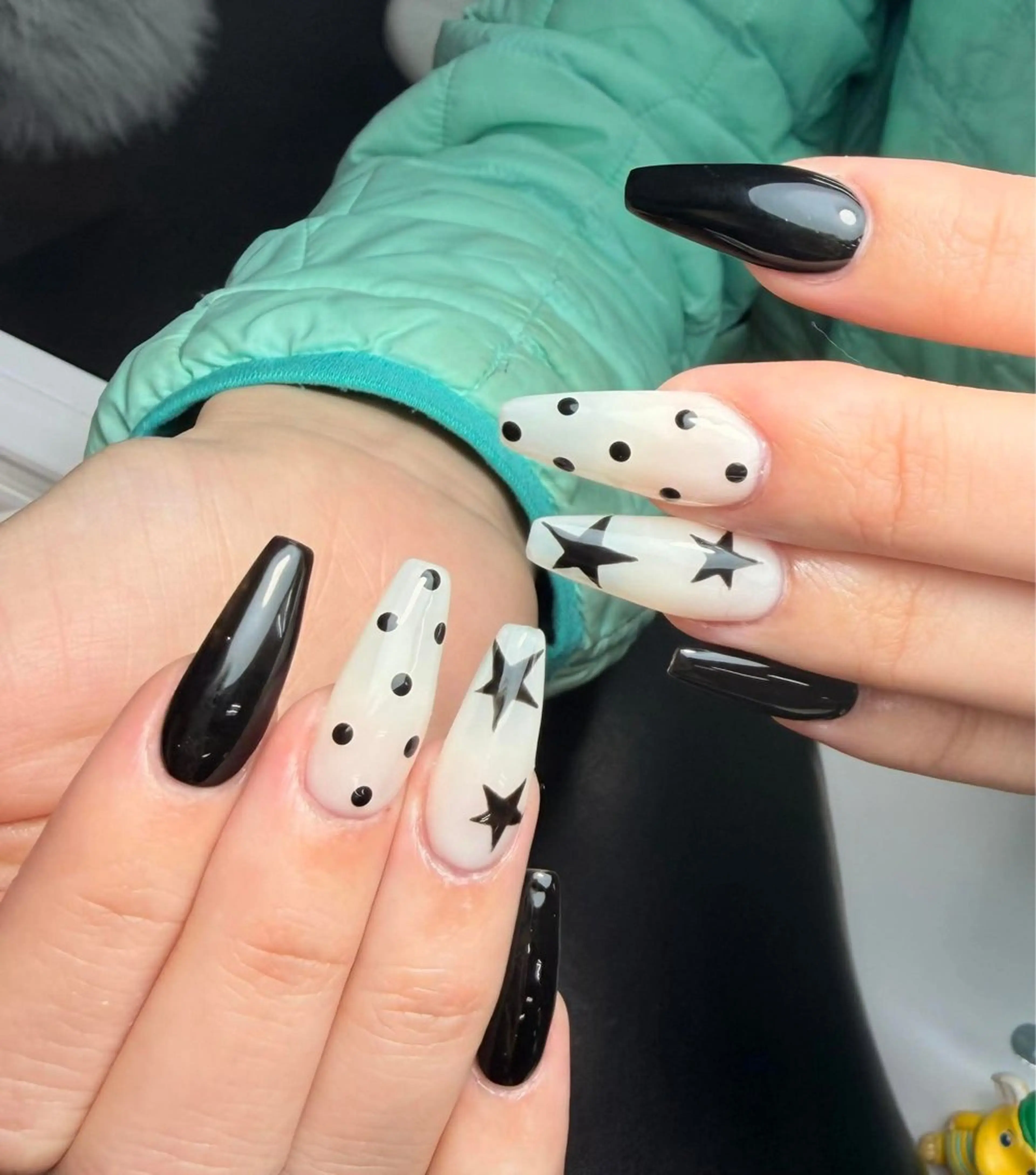 ネイル ハンドネイル Tini ANA.CHUOのネイルデザイン