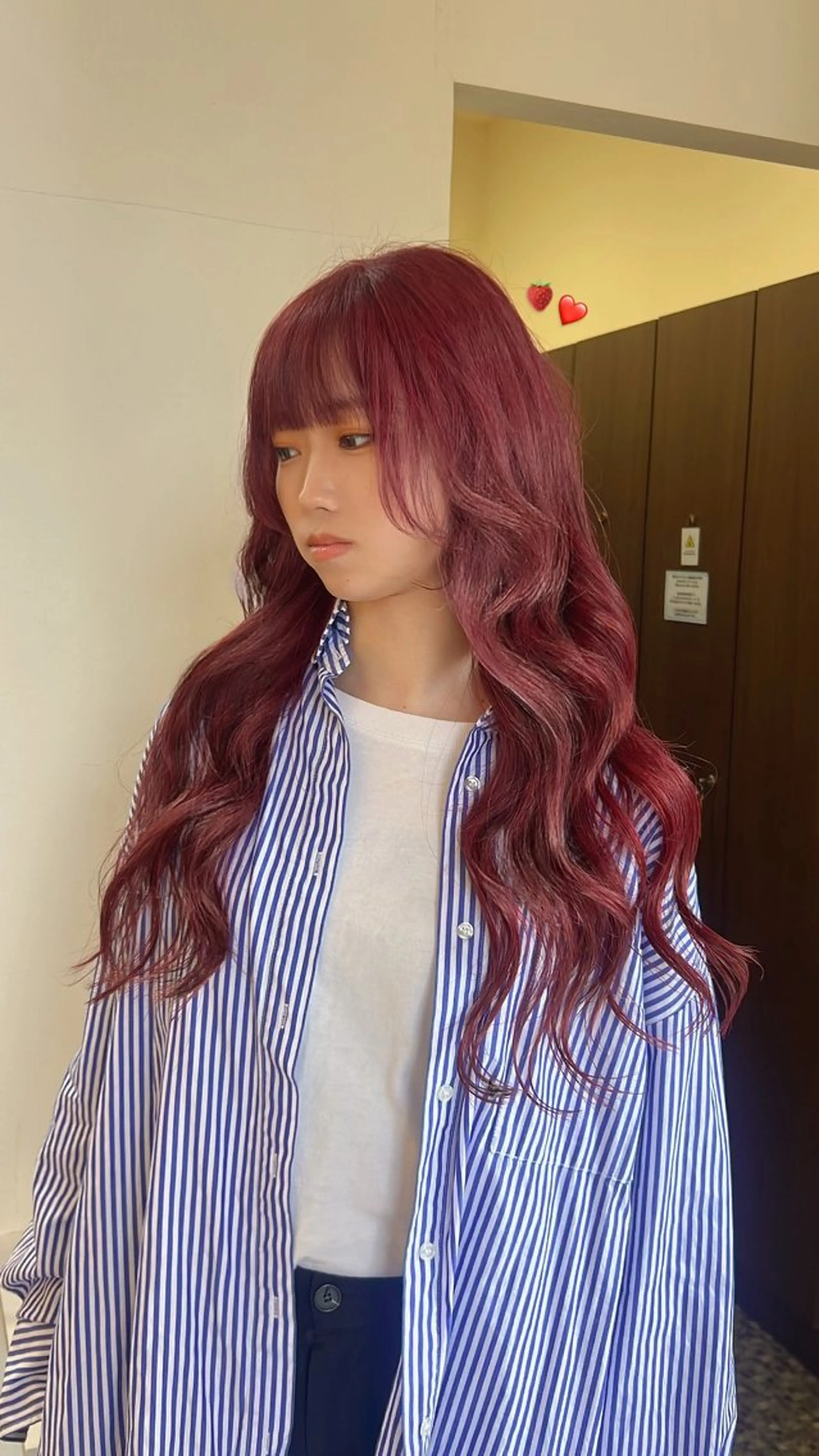 ロング ヘアカラー 譜久島 かりんのヘアスタイル