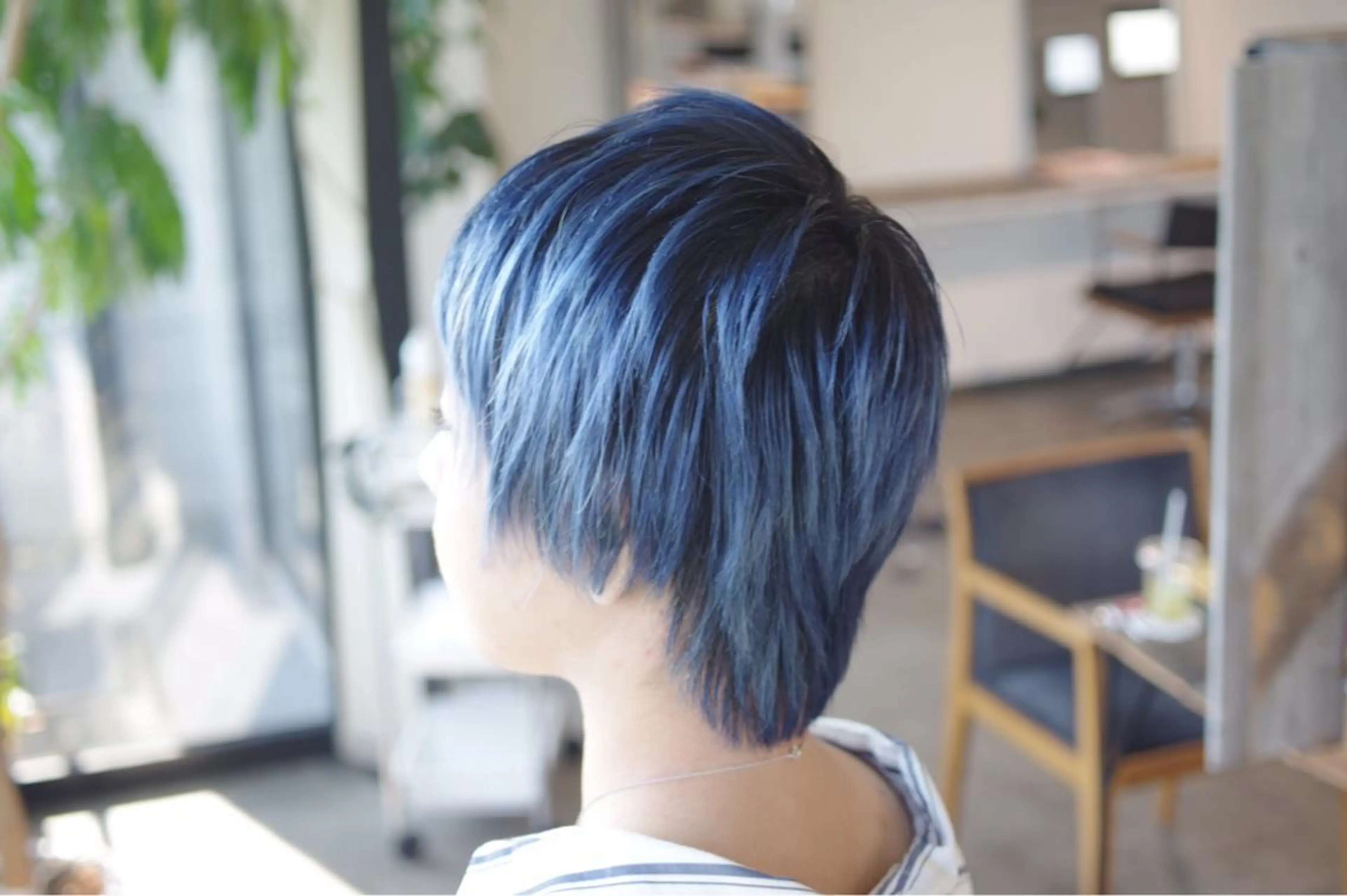 ショート カラー 🌈ディレクター🌈 徳松優希のヘアスタイル