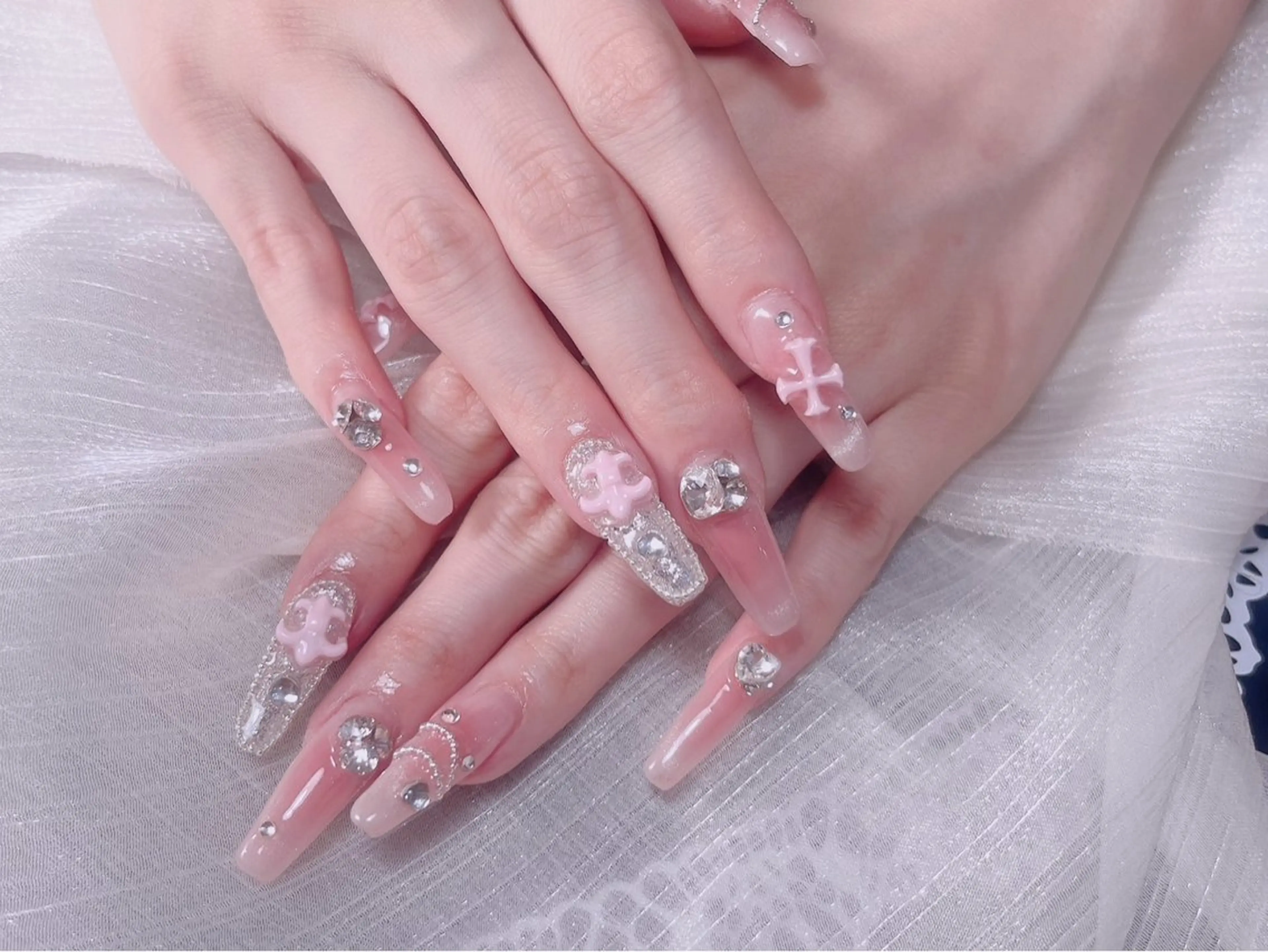 ネイル ハンドネイル ネイルサロン KARIのネイルデザイン