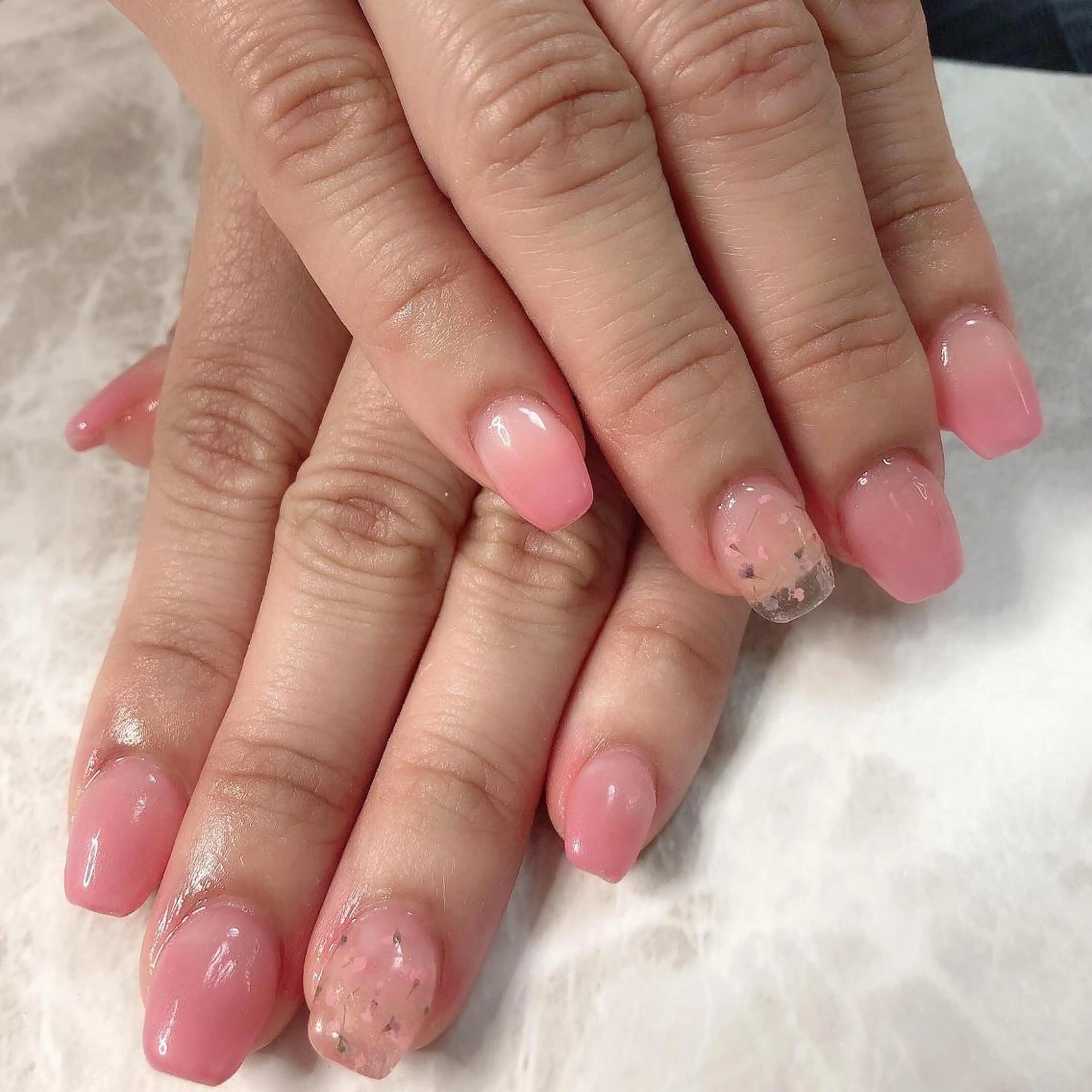 ネイル L'ea  Rose レア・ローズのネイルデザイン