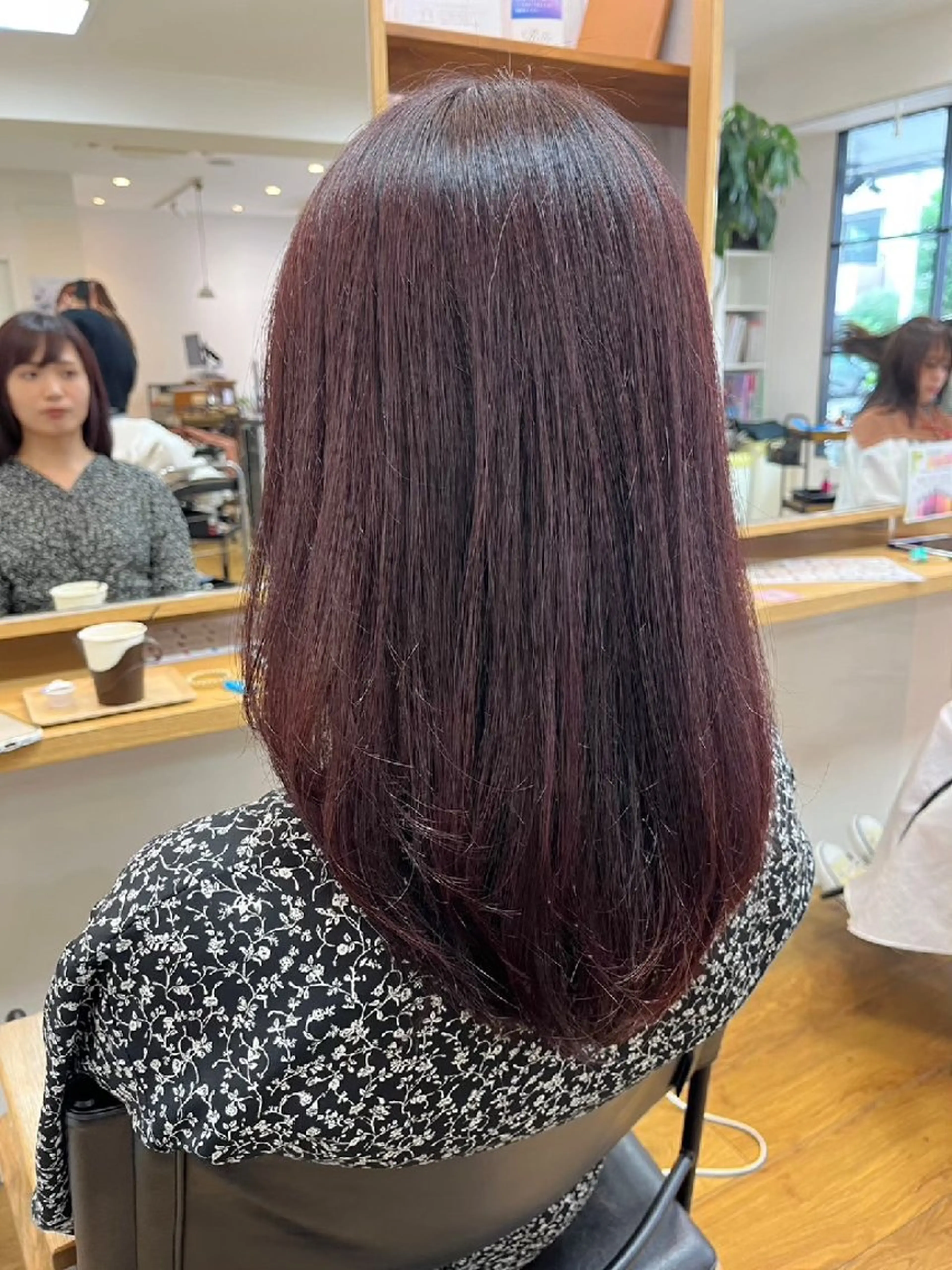 ロング カラー 近森 美帆[モーラ高石店]のヘアスタイル