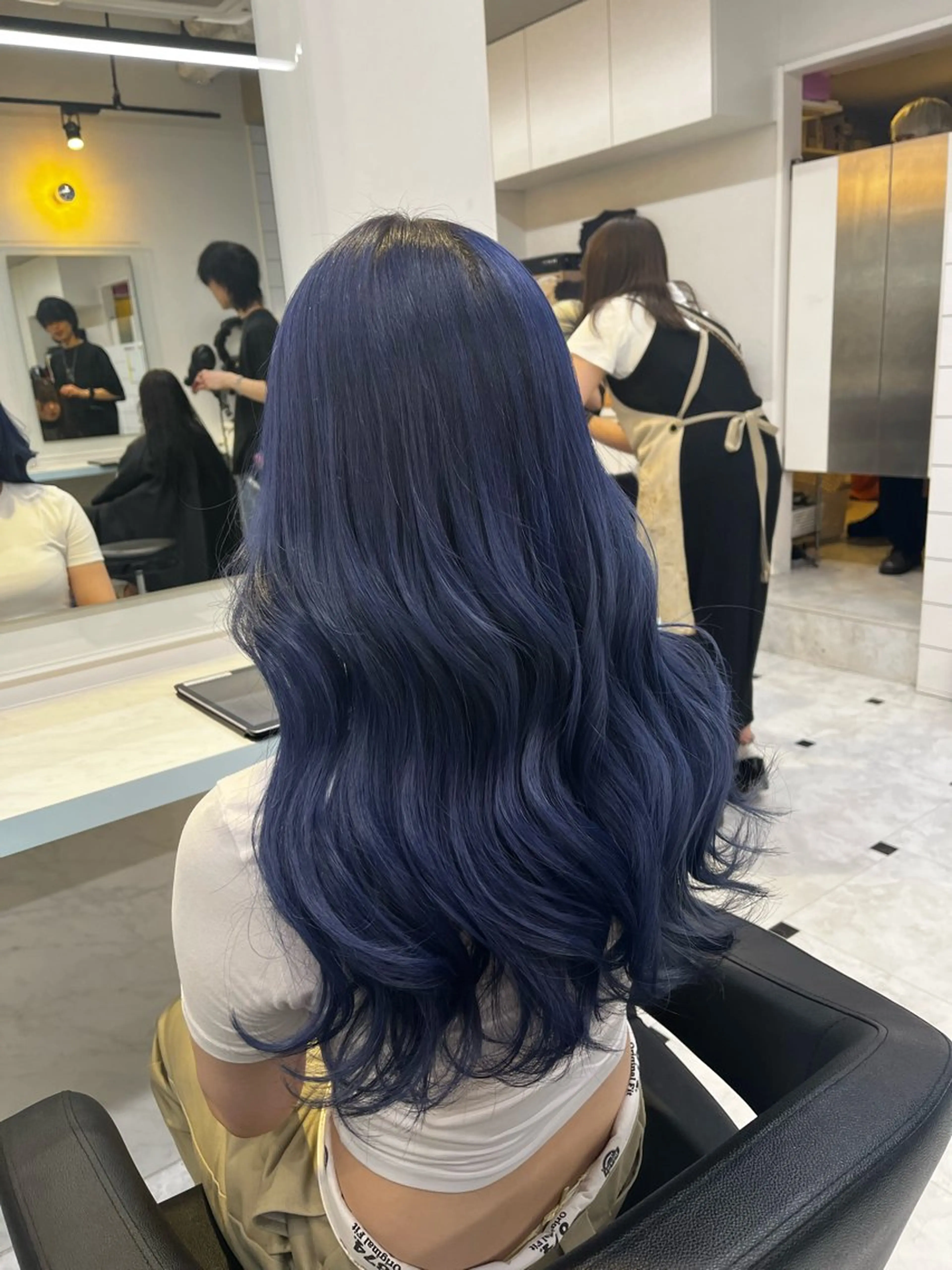 ロング カラー ヘアカラー トリートメント ブリーチカラー 🩵MIZUKIのヘアスタイル