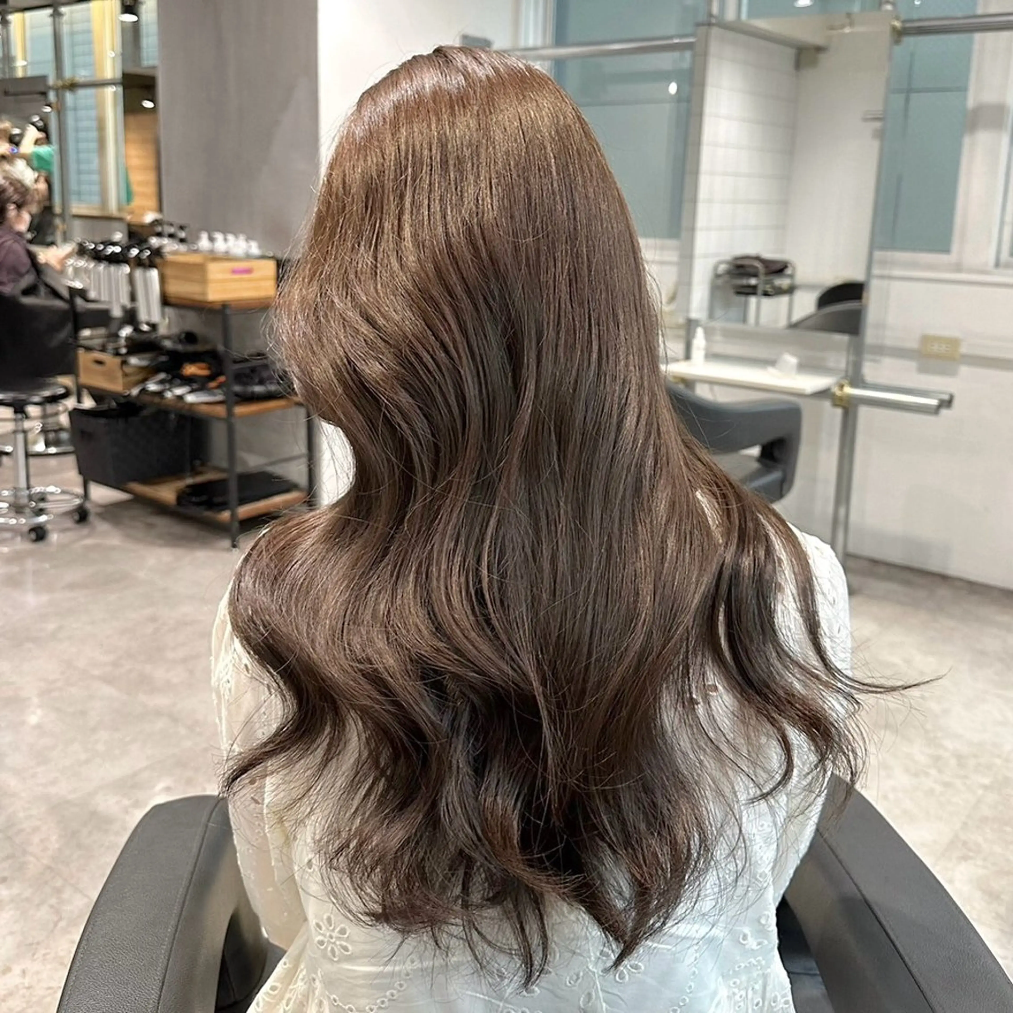 ロング カラー 【公式】DISCO銀 座🪩トレンド🪽のヘアスタイル