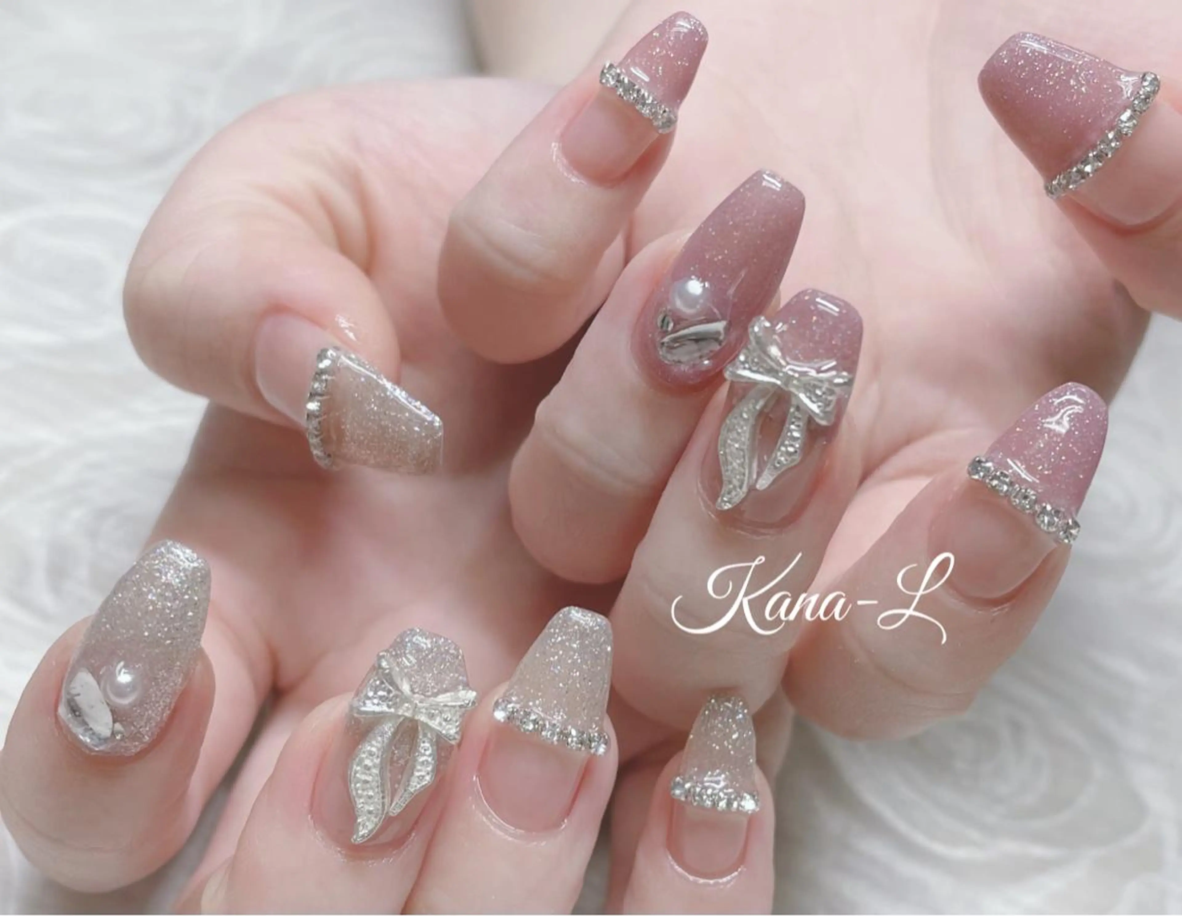 カラー ネイル チークネイル フレンチネイル ジェルネイル 韓国ネイル パラジェル 芦辺 香奈のネイルデザイン