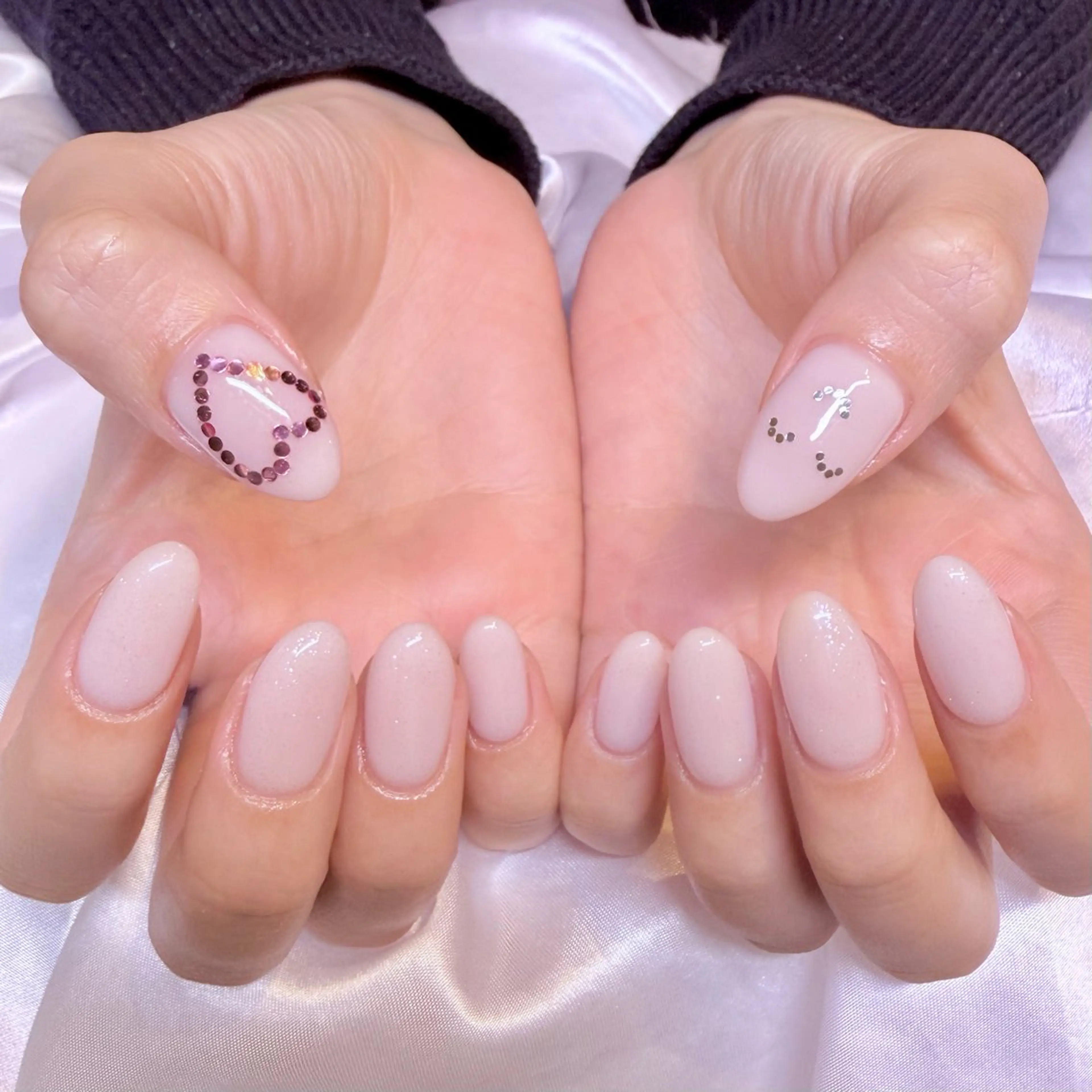 ネイル アートネイル ワンカラーネイル ハンドネイル nail salon e'mu💐のネイルデザイン