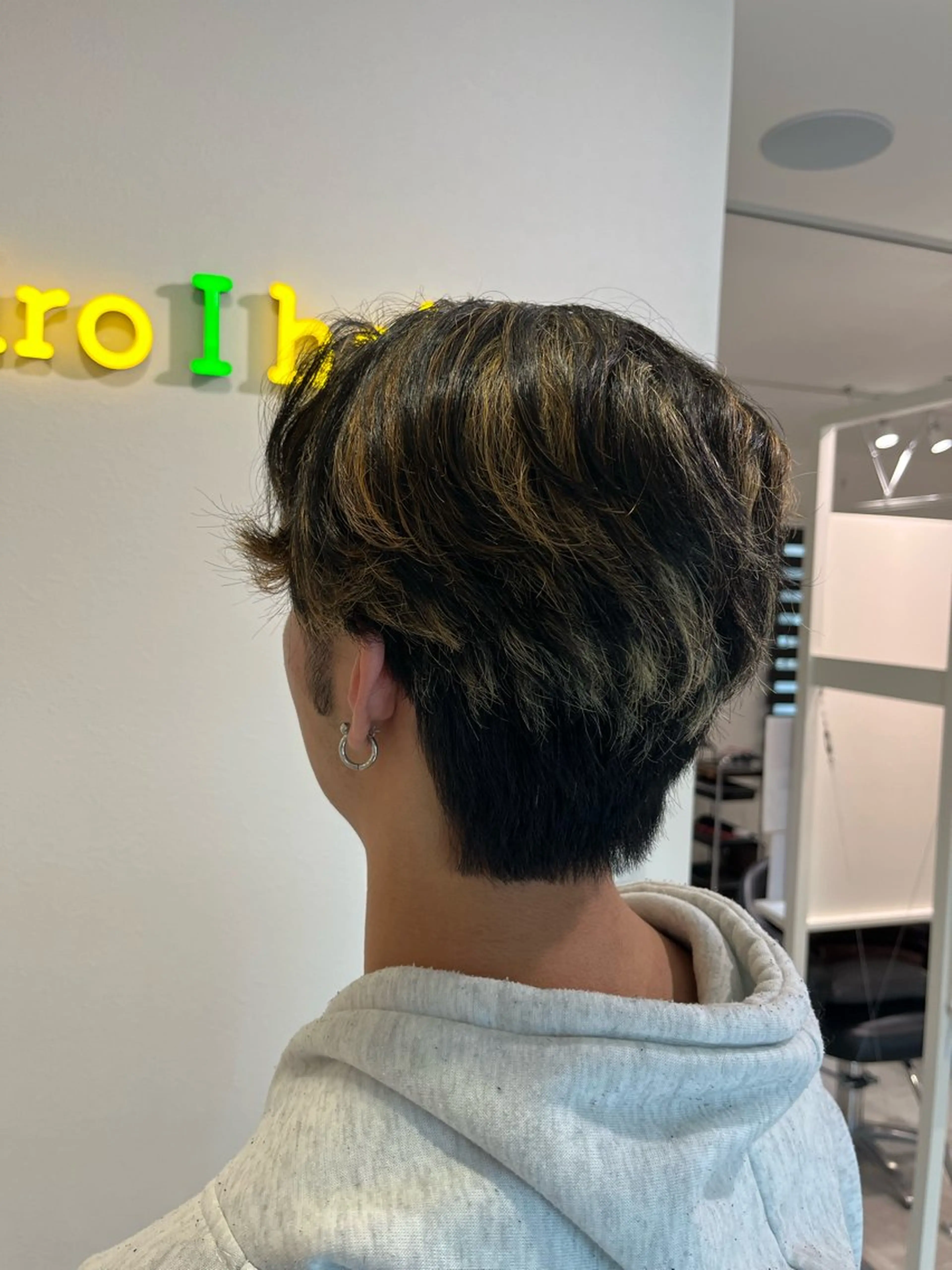 ショート カラー イロアイヘアー Renのヘアスタイル
