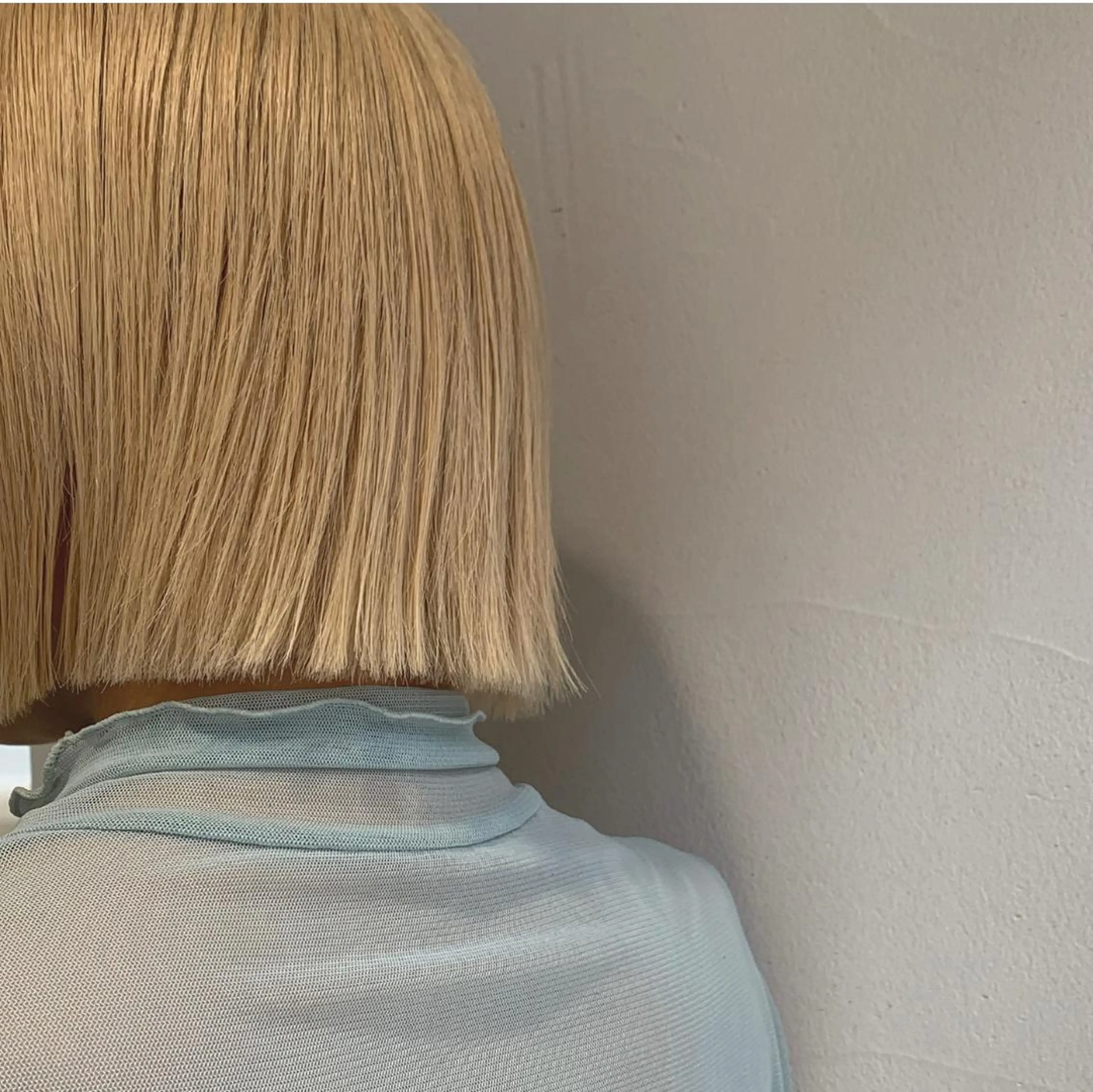 ミディアム カラー 顔周りレイヤー 🎀マリノのヘアスタイル