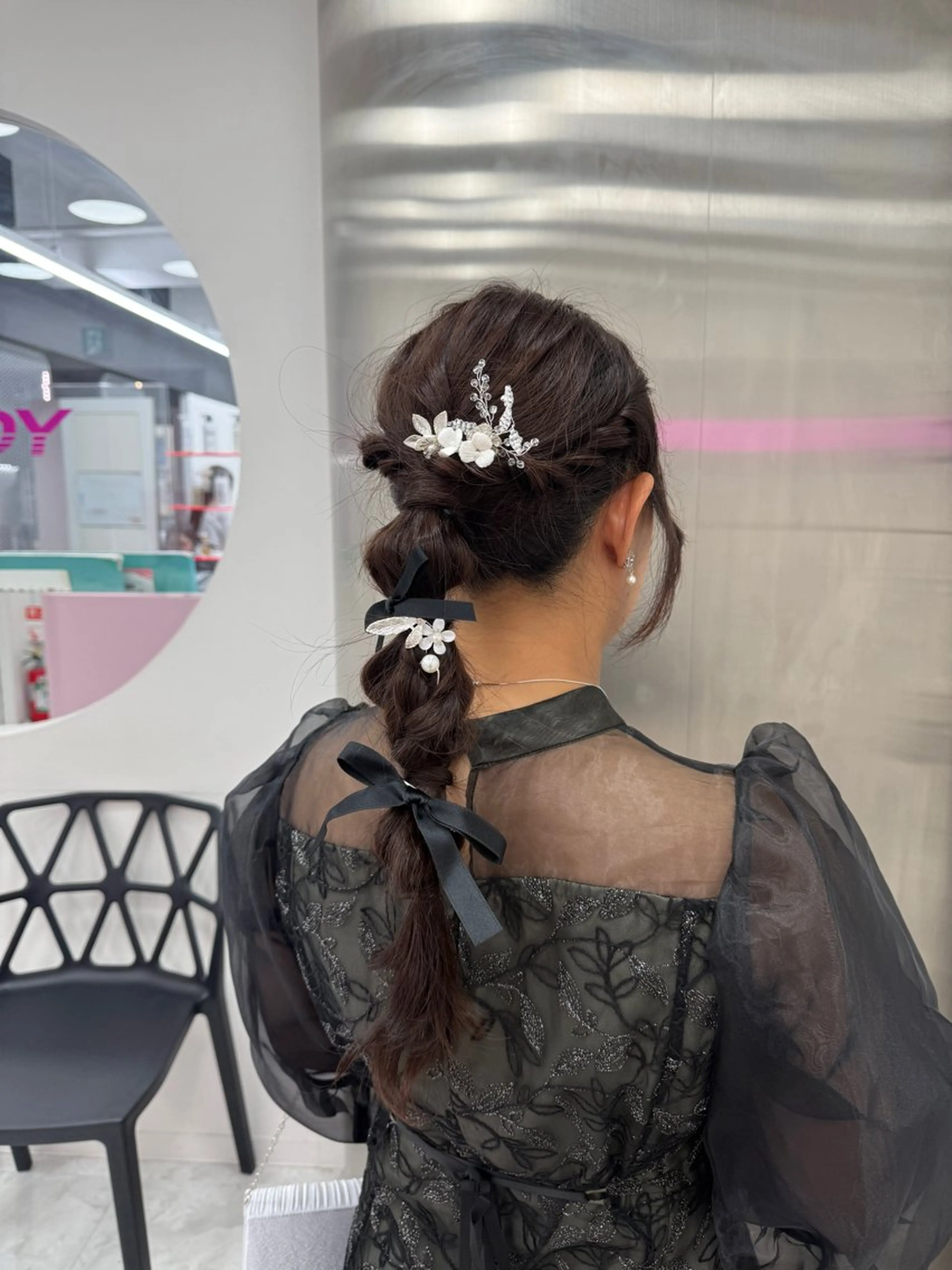 ロング カラー ヘアアレンジ 結婚式・ブライダル ブラウンカラー カット ヘアカラー トリートメント ヘアセット 🎀Girly艶髪カ ラー🎀Harukaのヘアスタイル