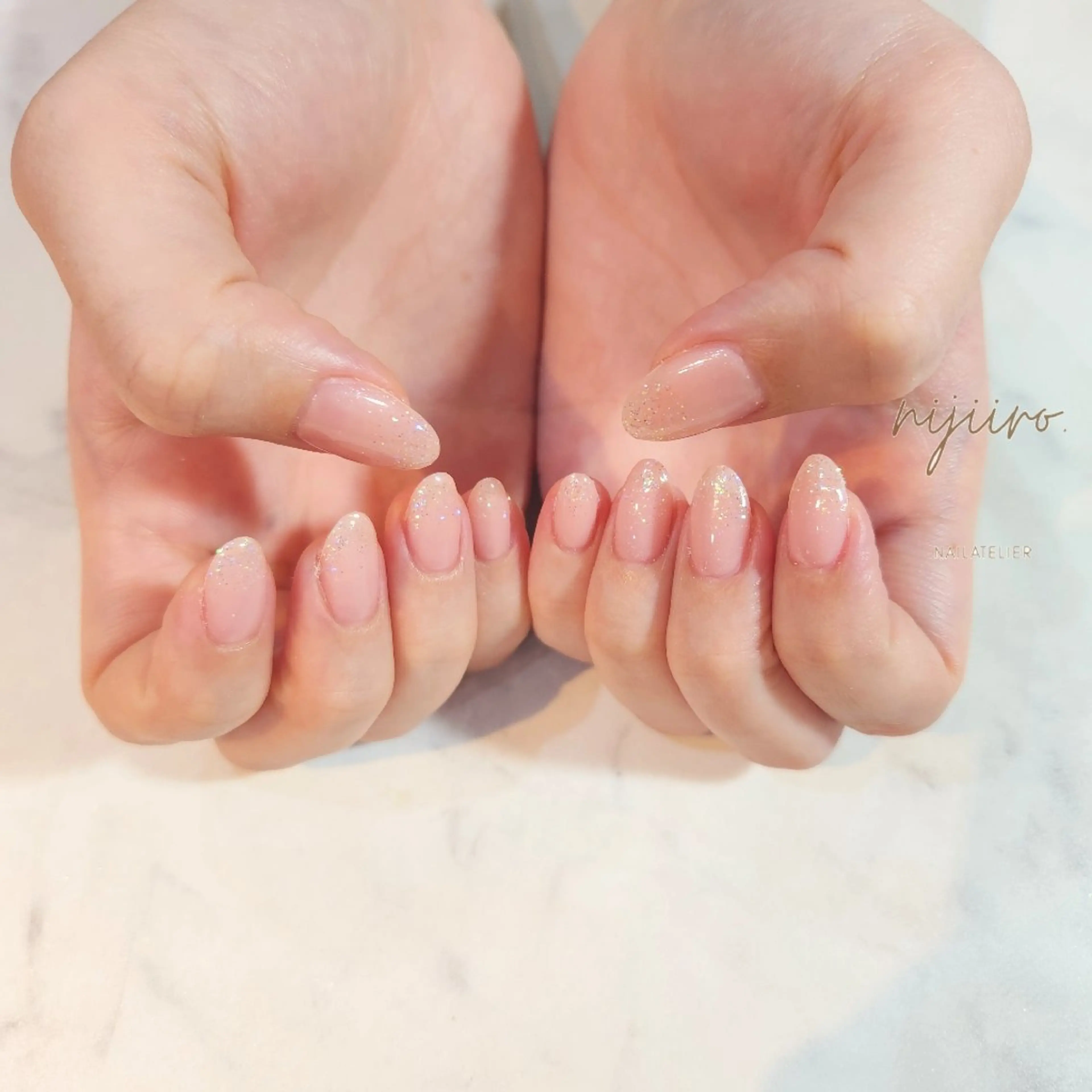 ネイル ハンドネイル nailatelier nijiiro.所属・nijiiro🌈 サトウのネイルデザイン