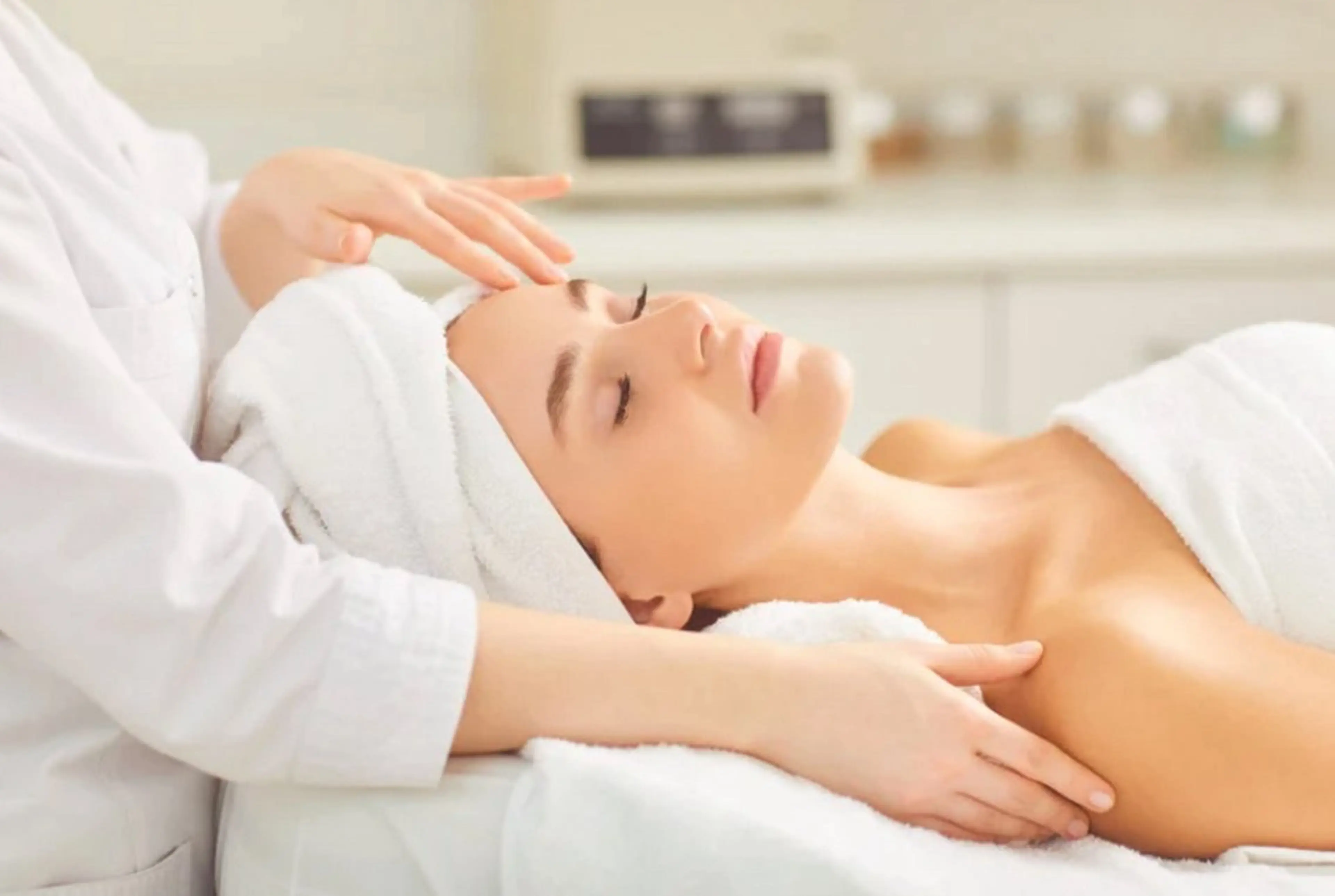 満足度100%✨フェイシャルエステ&デコルテエステの写真