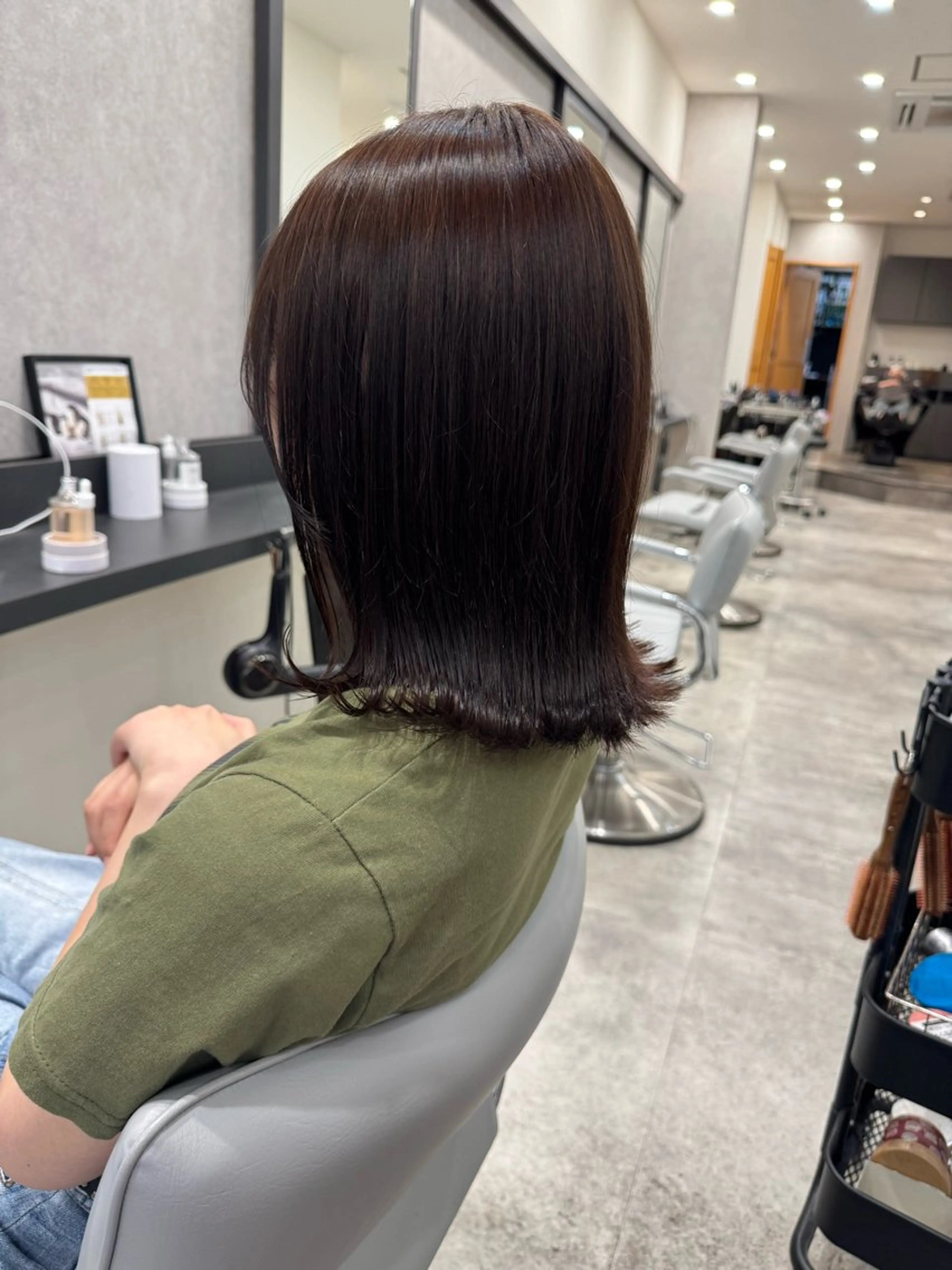 ミディアム カット ヘアカラー 縮毛矯正 RAISE by_WHITEのヘアスタイル