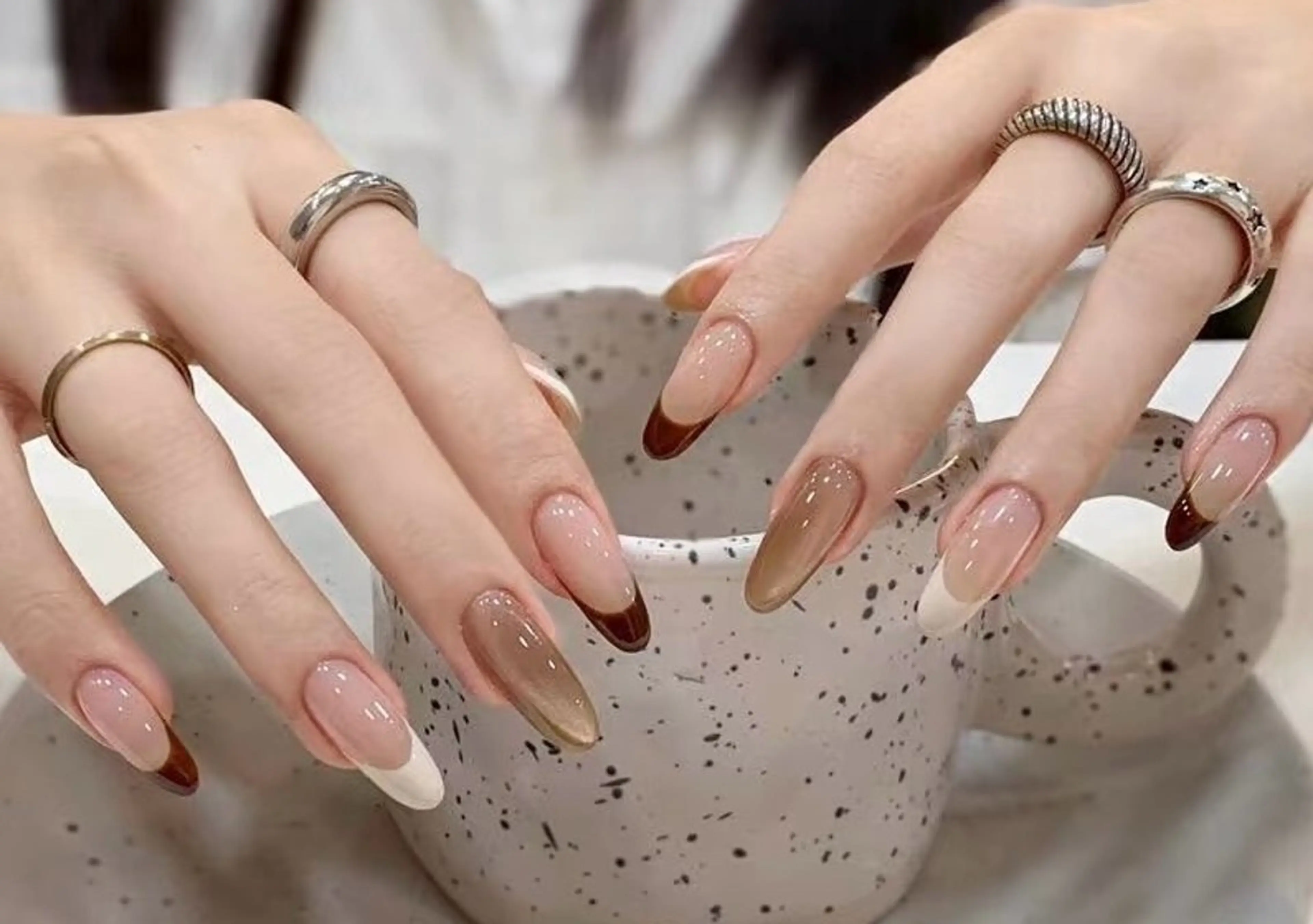 ネイル 高木 維麗絲のネイルデザイン