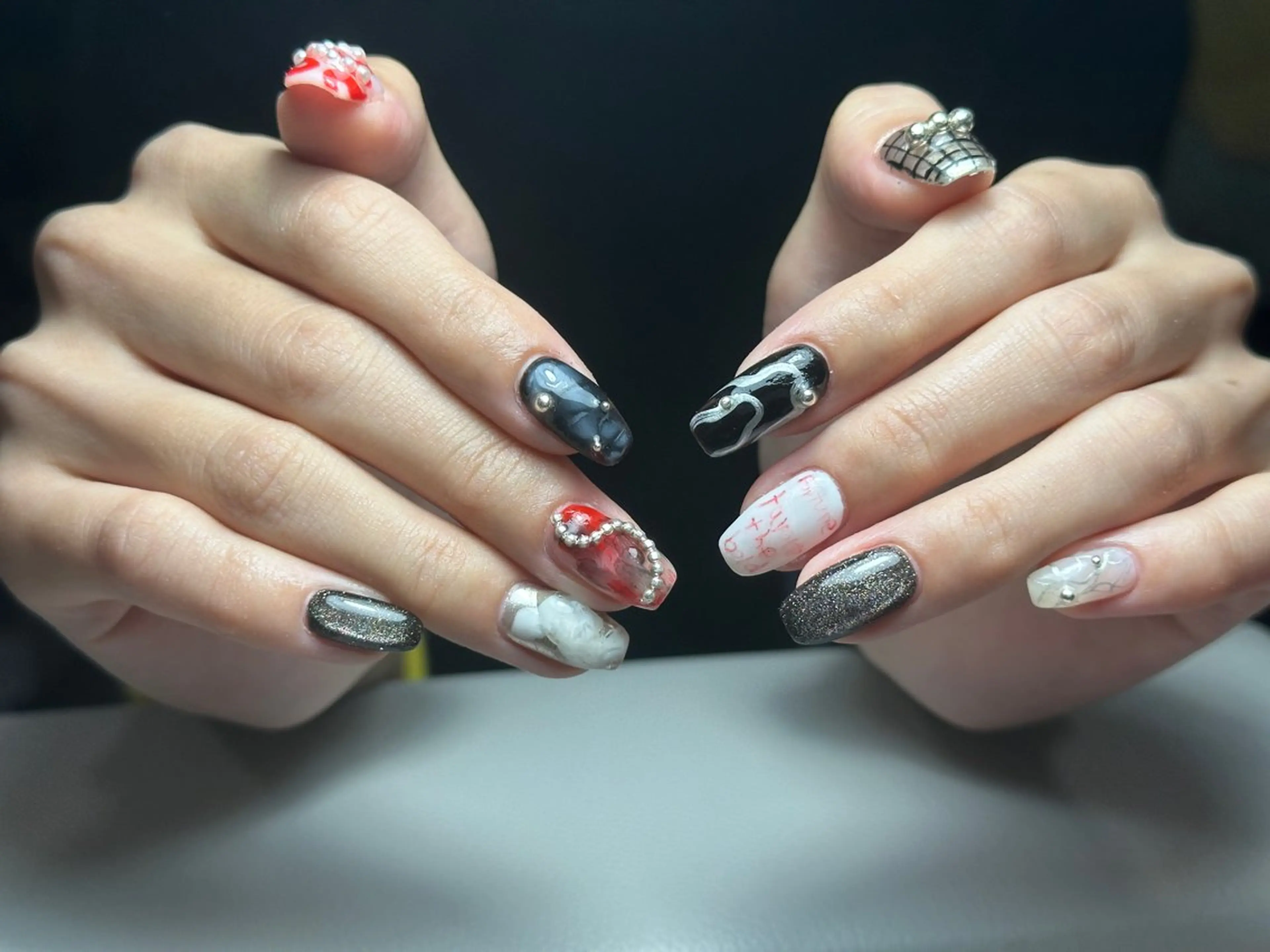 ネイル Eveネイル チップスカルプ専門店のネイルデザイン