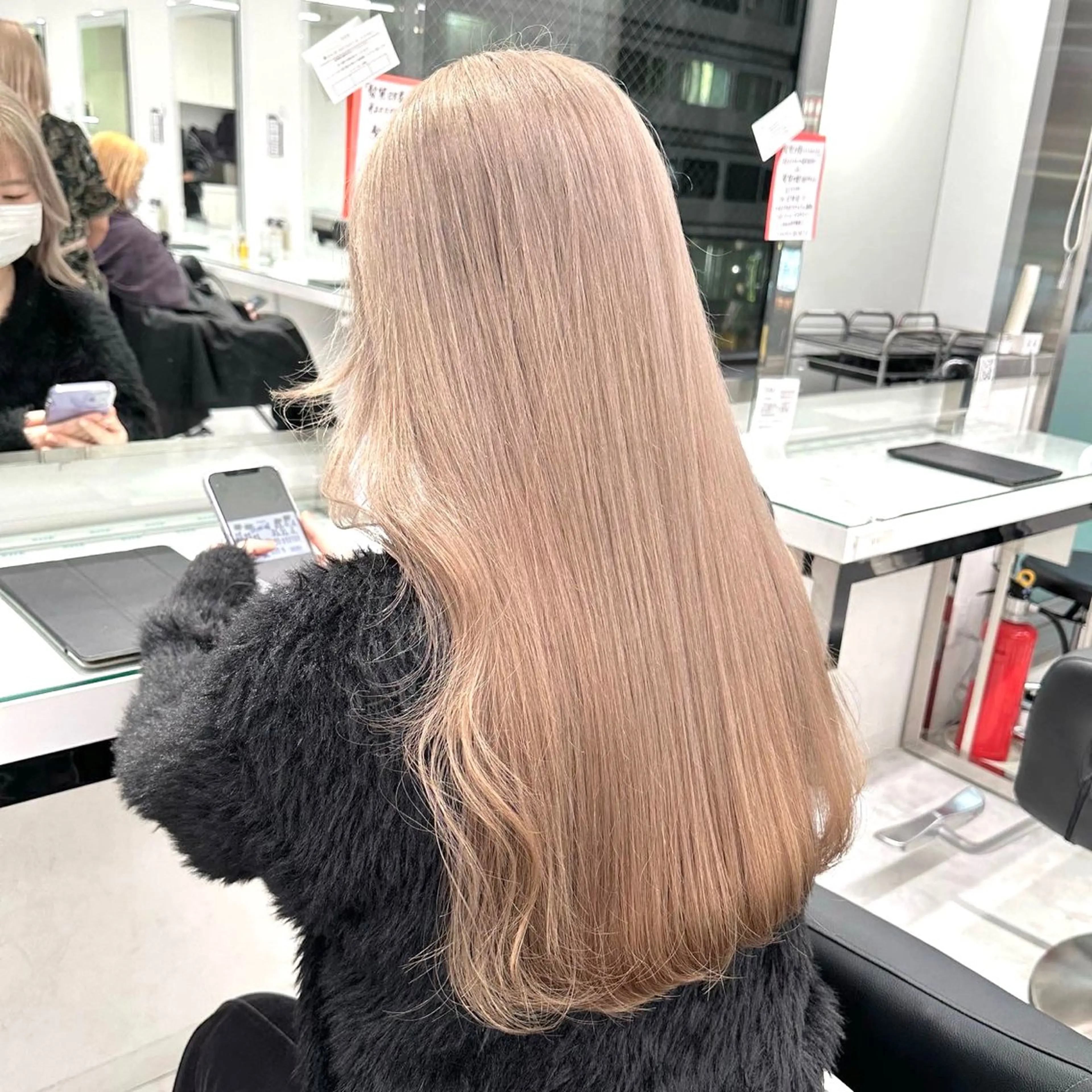 ロング カラー 🎀淡めモテカラー WAKANA🎀のヘアスタイル