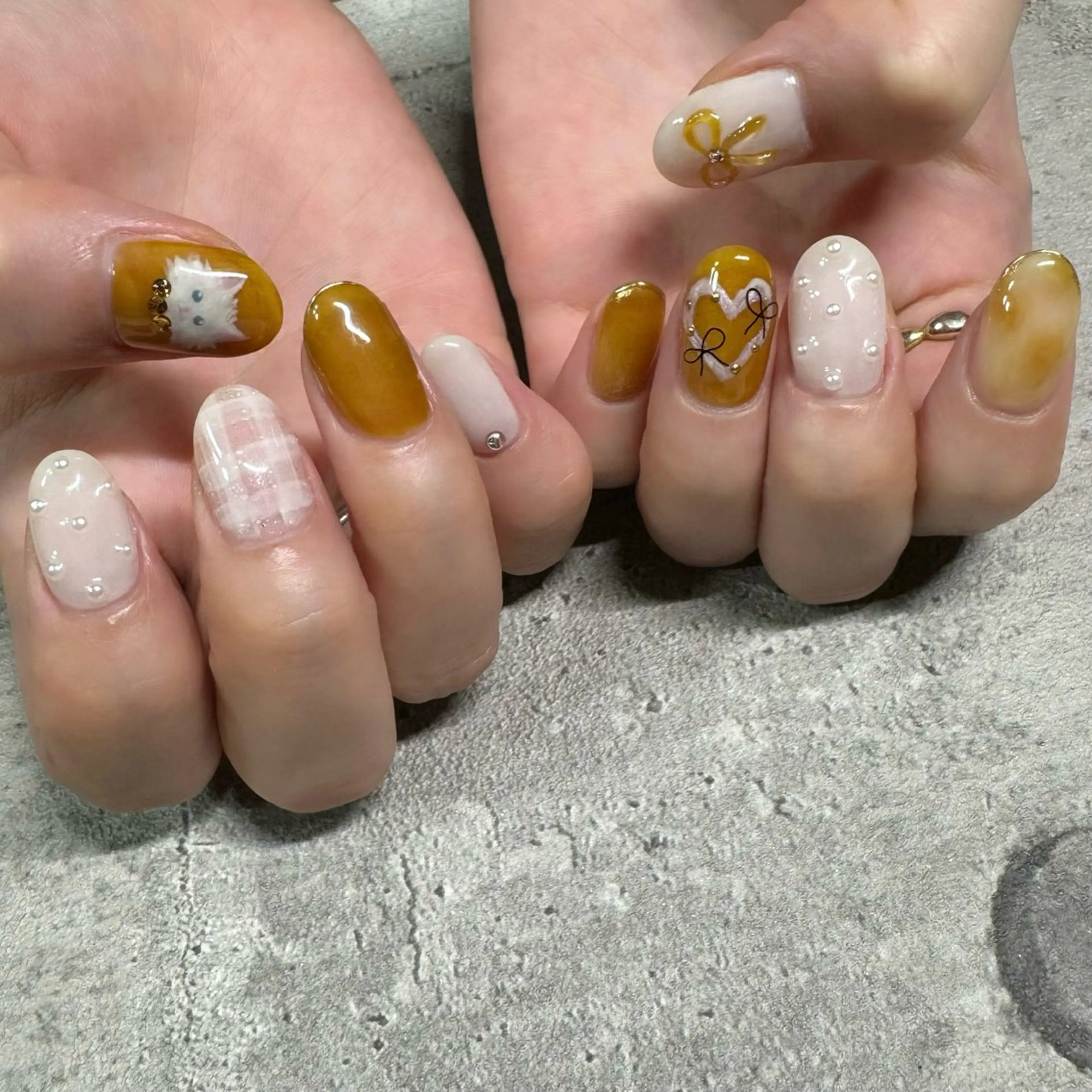 ネイル ジェルネイル 東 千夏のネイルデザイン