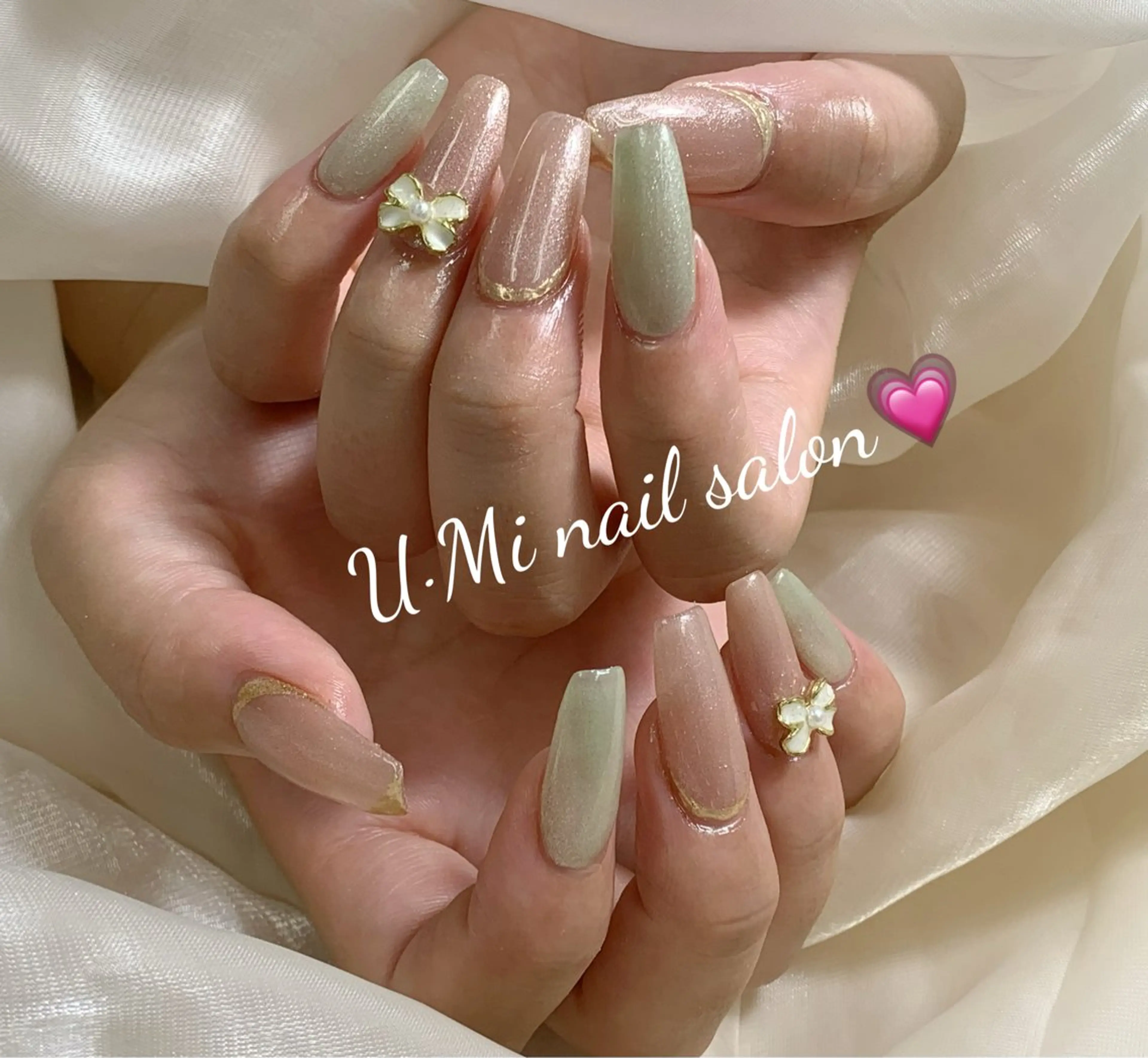 ネイル U·Mi nail salon所属・U·Mi 上野御徒町容のネイルデザイン