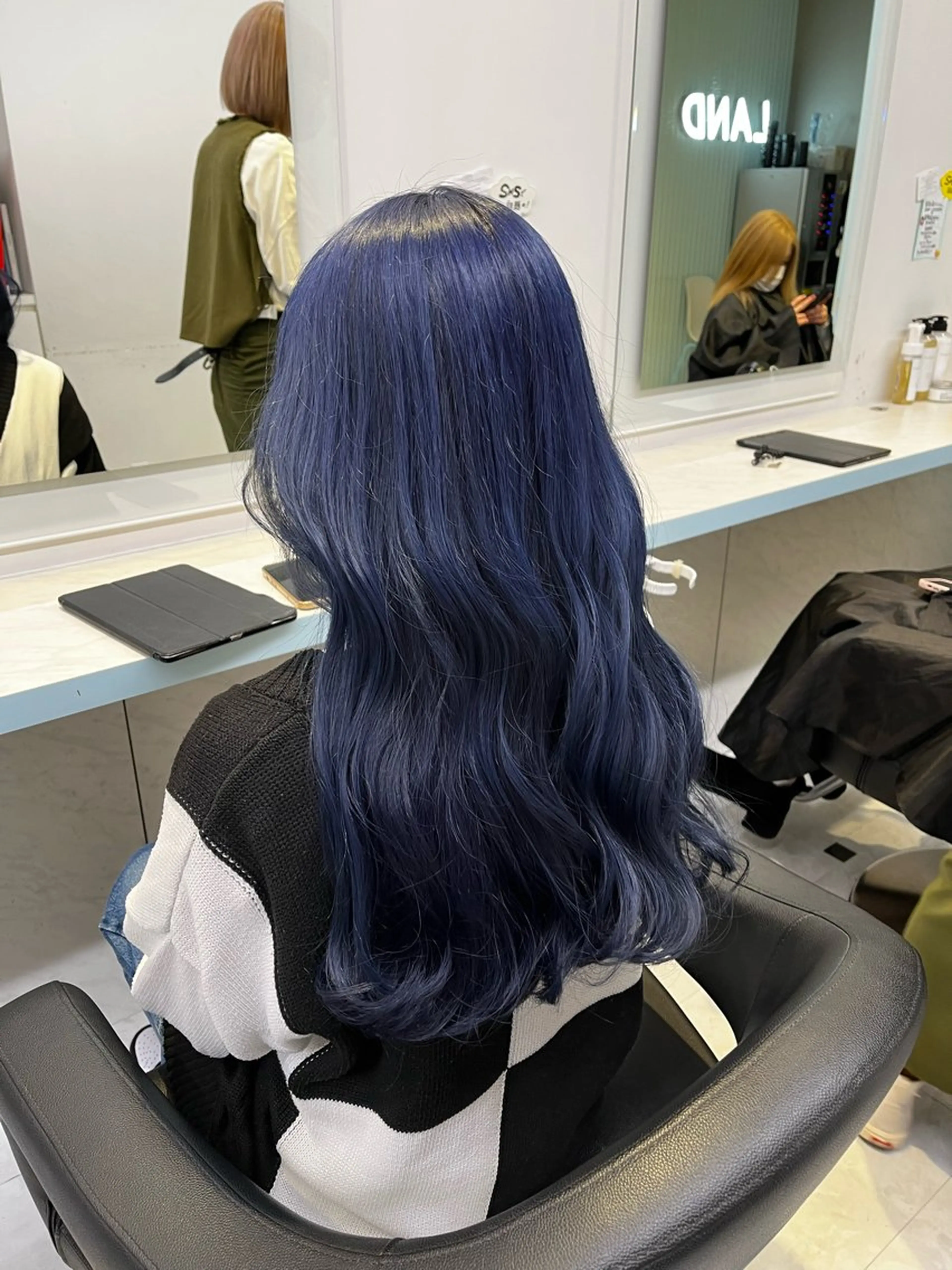 ロング カラー ヘアカラー トリートメント ブリーチカラー 🩵MIZUKIのヘアスタイル