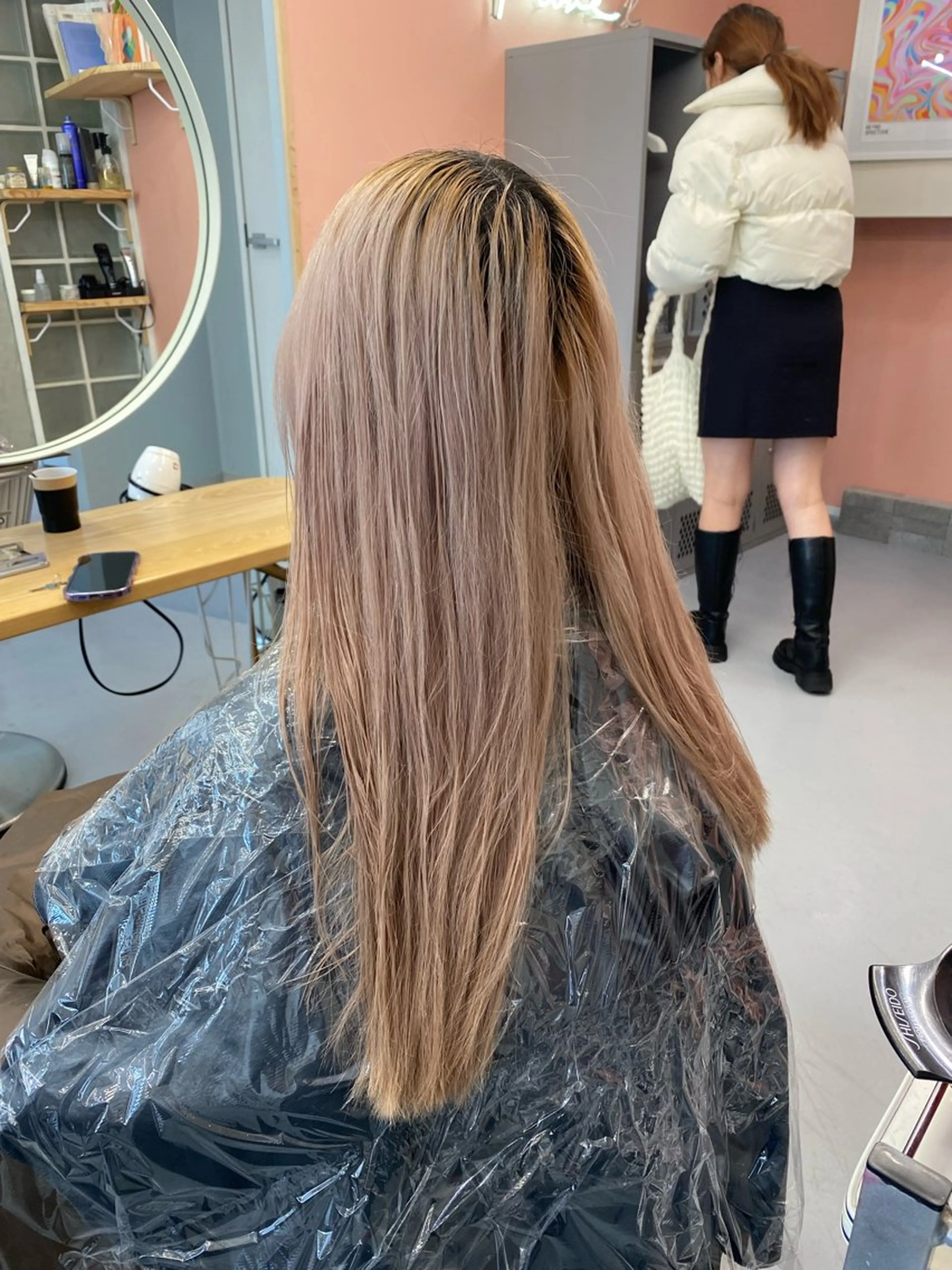 ロング カラー メンズ メンズブリーチ ブリーチ soi所属・ケアブリーチ/ツヤ髪 /ハイトーン/西村のヘアスタイル