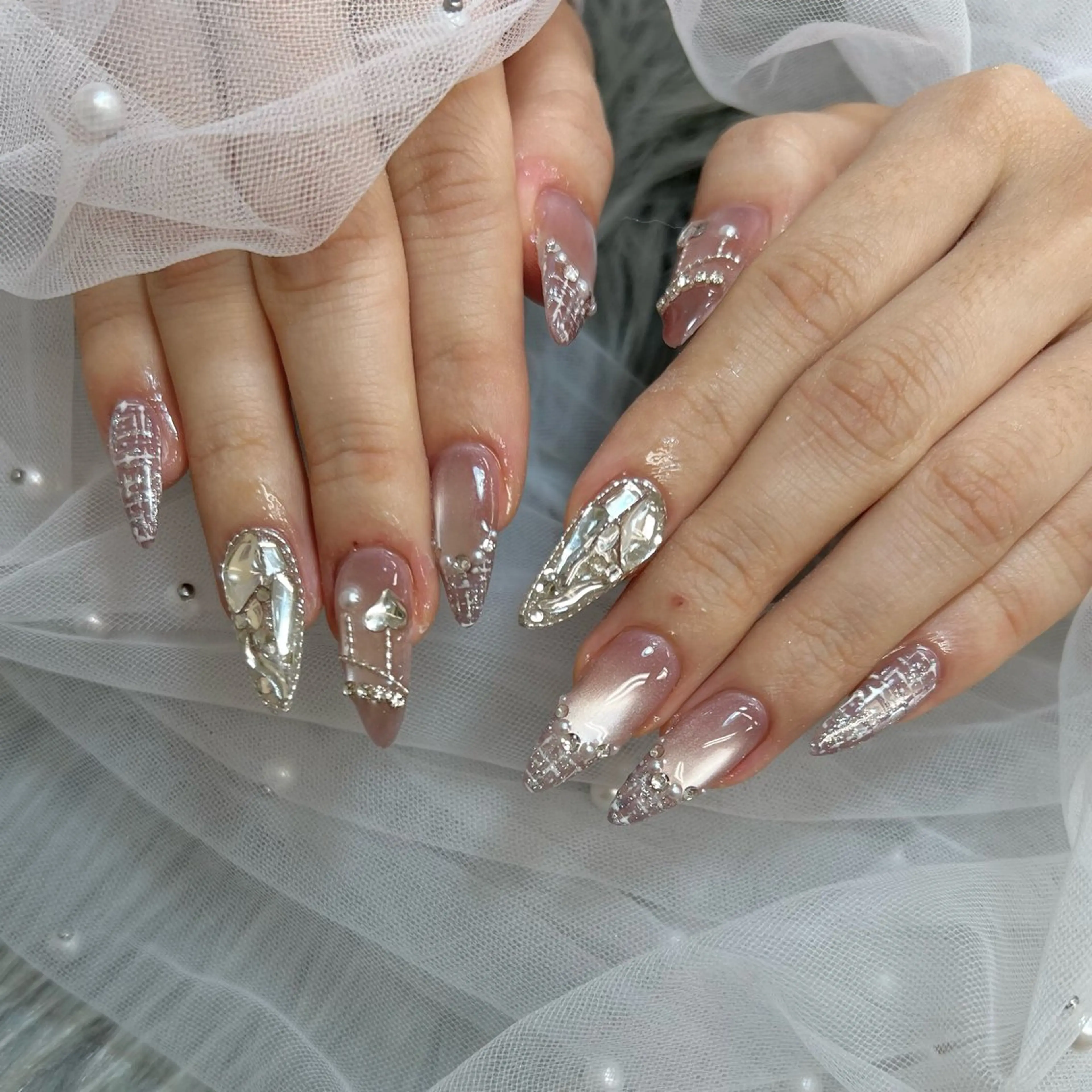 ネイル ハンドネイル NANA HARUKAのネイルデザイン