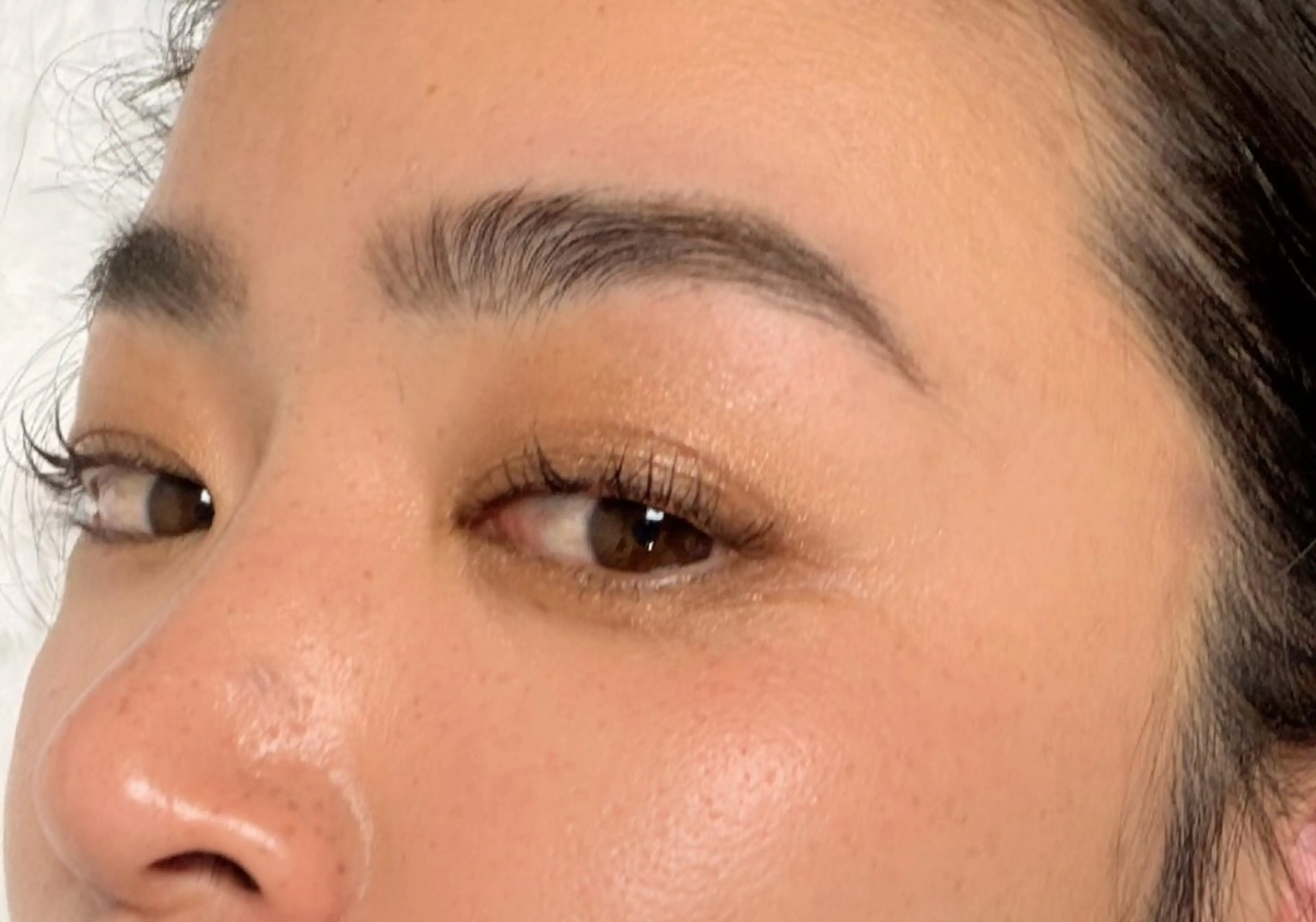 アイブロウスタイリングの写真