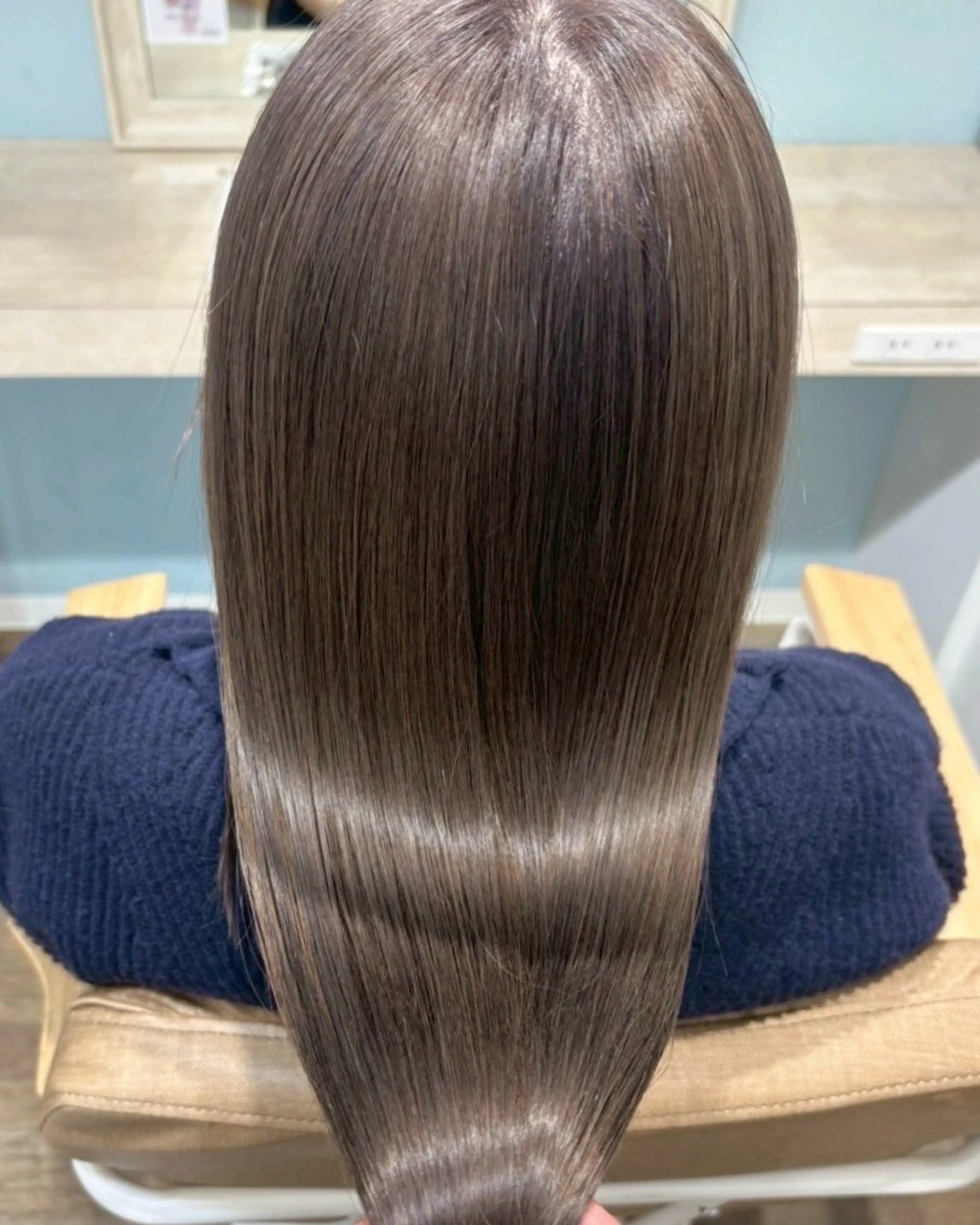 ロング カラー ブリーチ グレージュ カット ヘアカラー トリートメント ブラウンカラー 🫧tomoka🫧のヘアスタイル