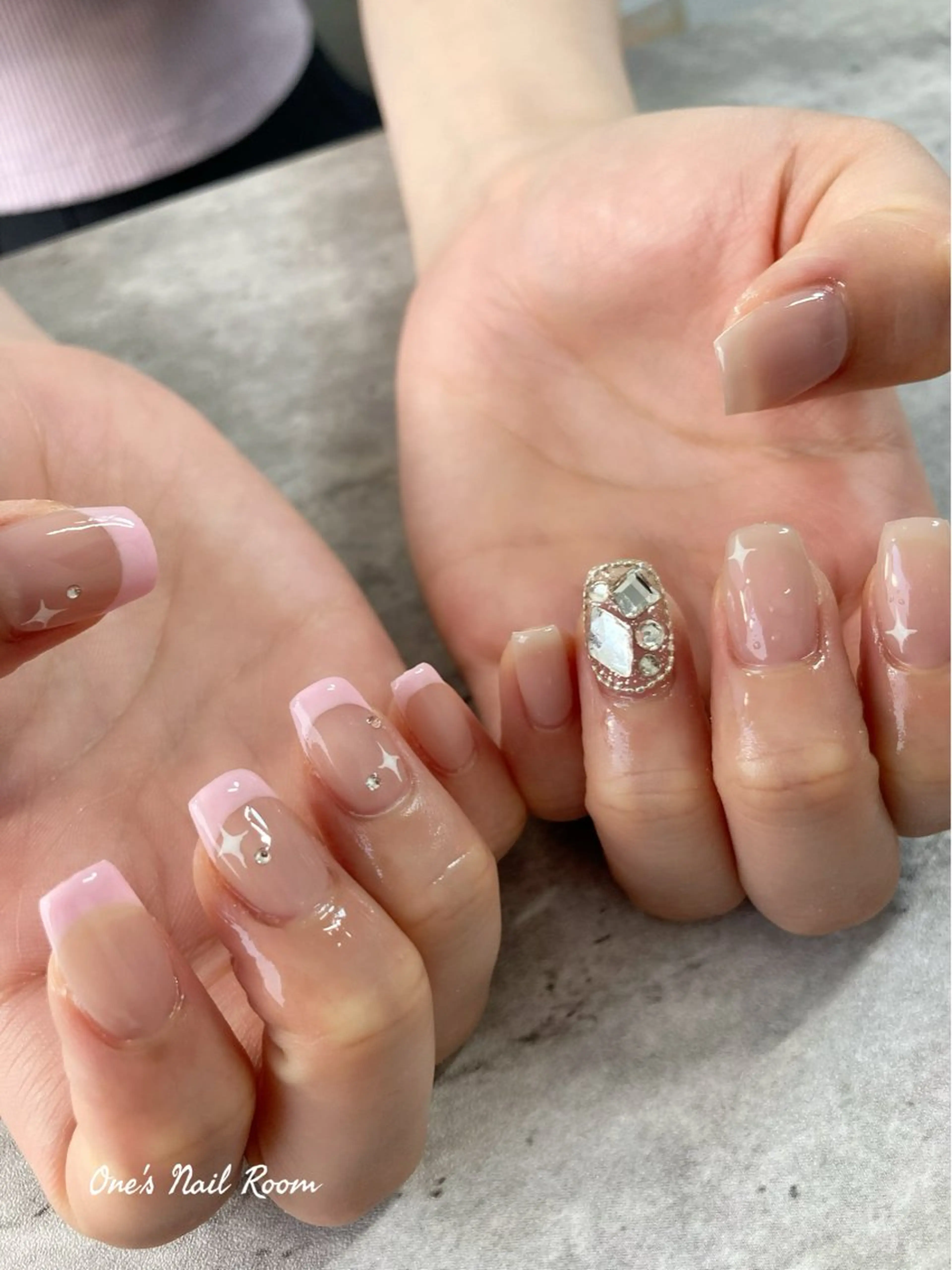 ネイル ハンドネイル One's Nail Roomのネイルデザイン