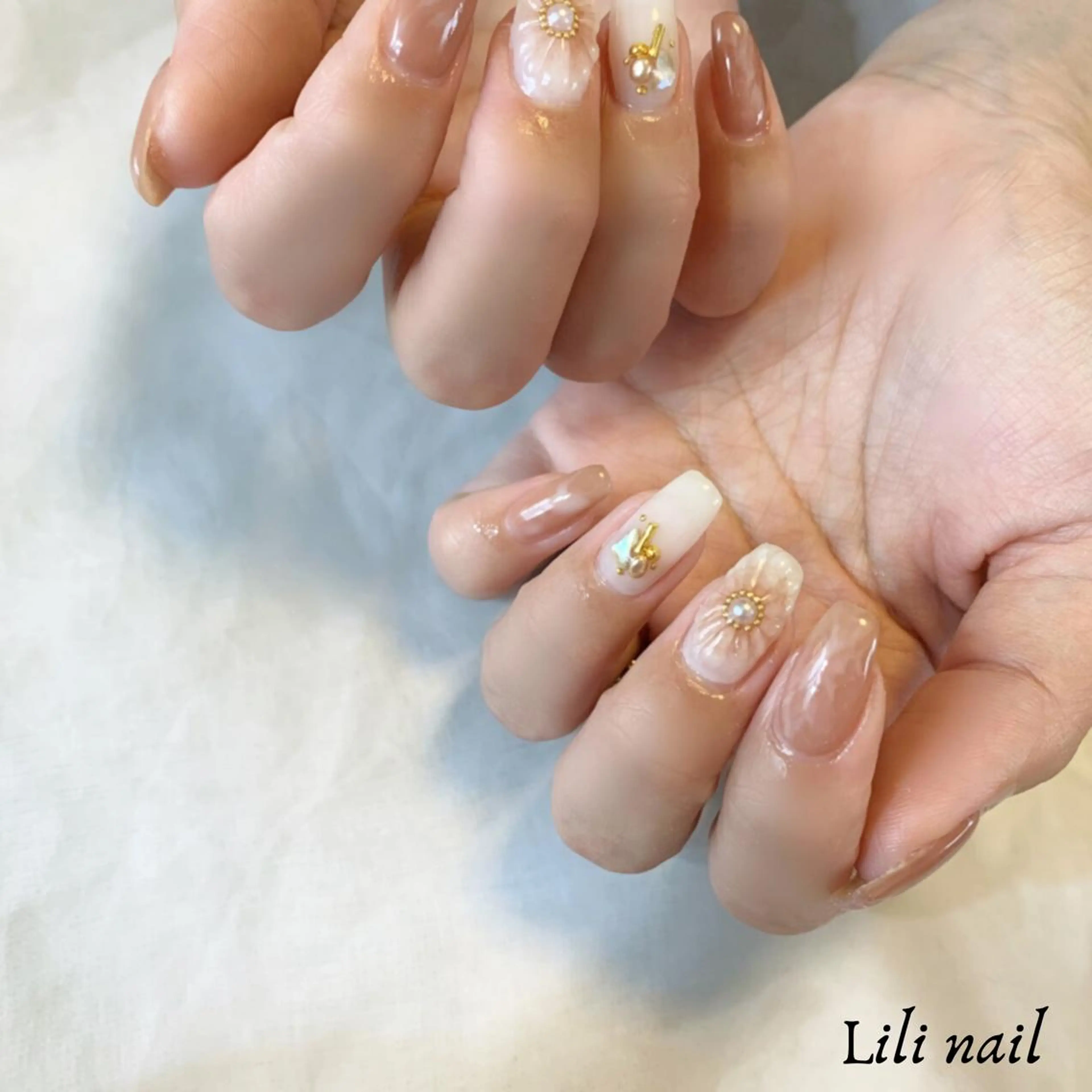 ネイル 持ち込み ハンドネイル Lili beauty salon所属・Lilibeauty salonのネイルデザイン