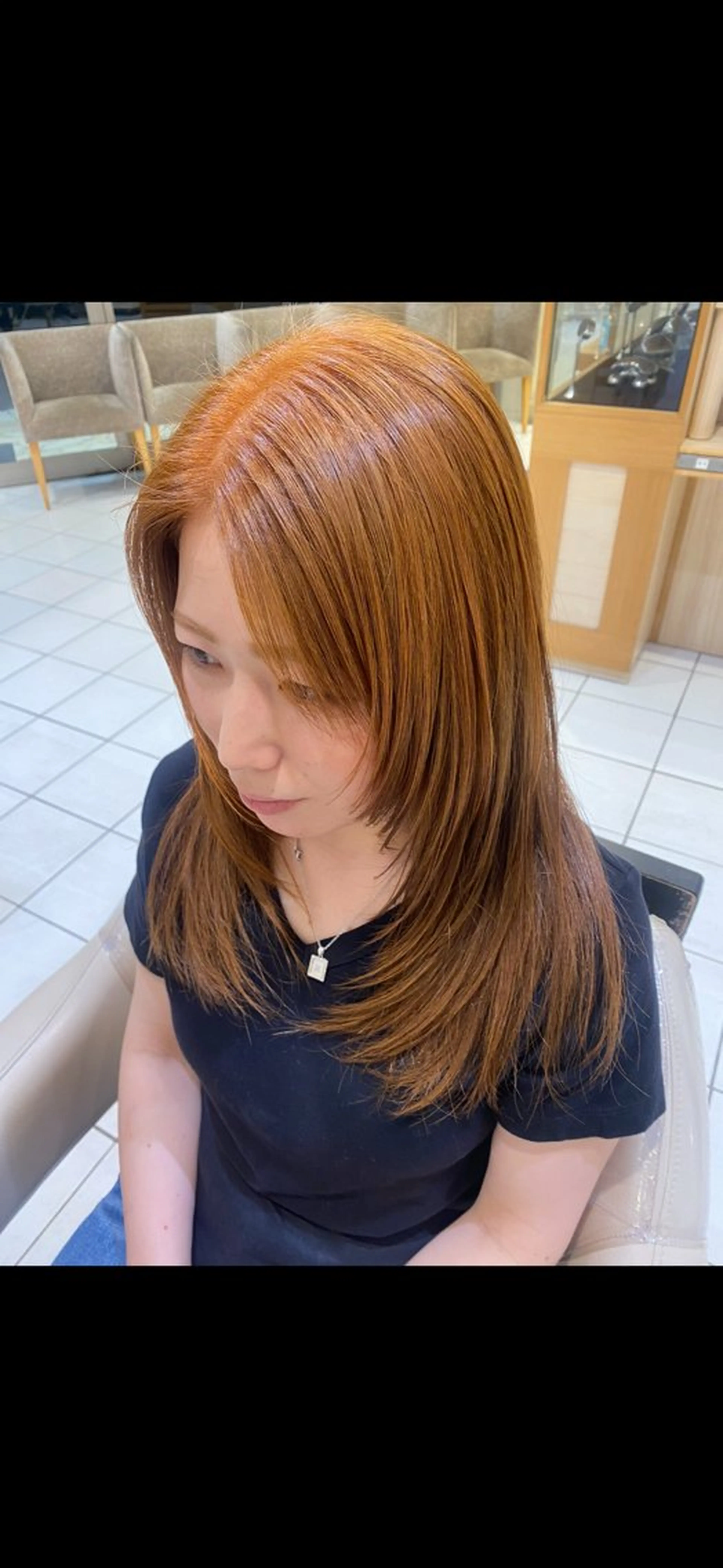 《ミニモ限定》カット＋艶々ケラチンカラー＋ダブルコーティングトリートメント（艶出しトリートメント）の写真