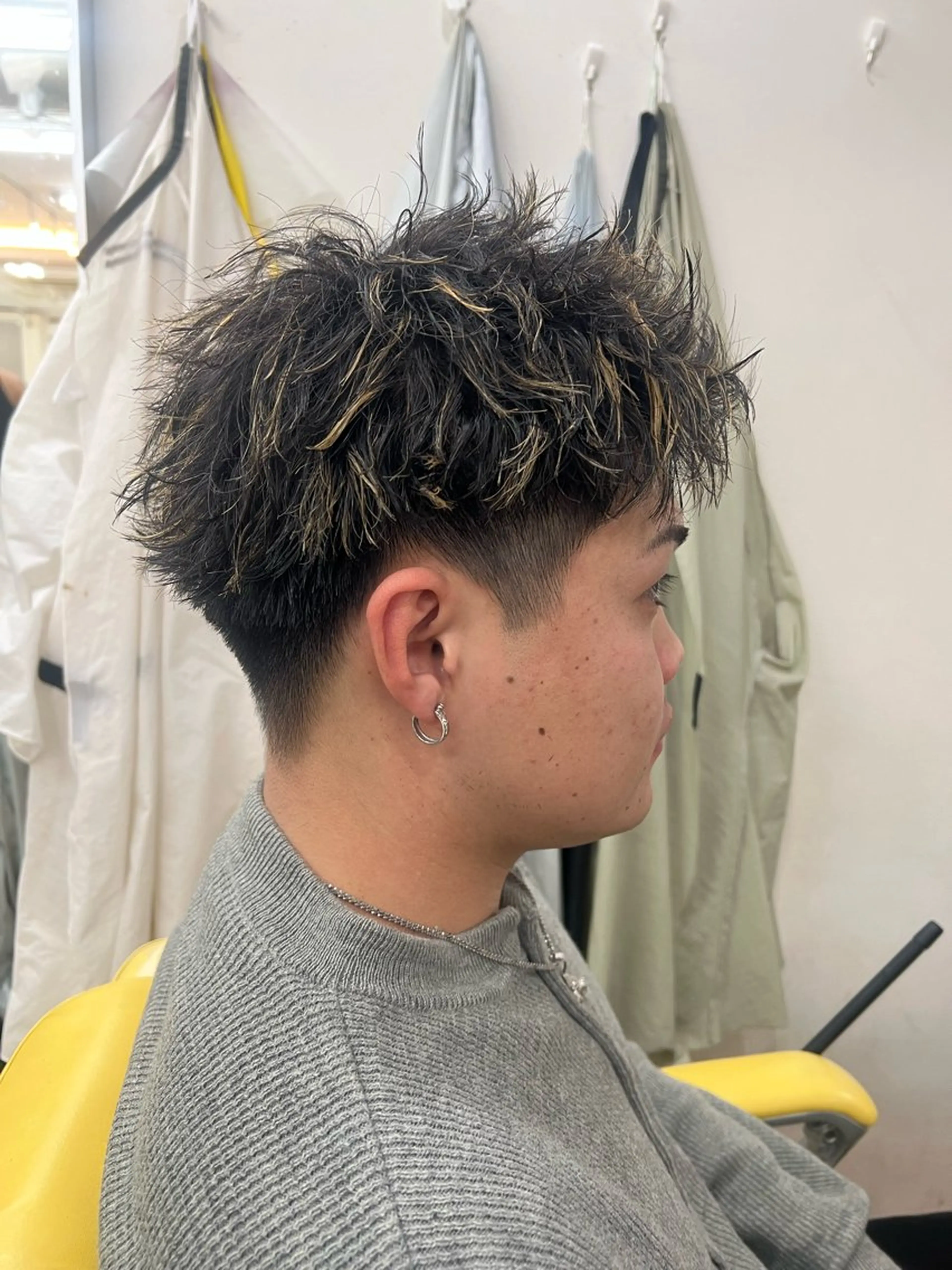 パーマ メンズ メンズパーマ スパイキーショート 赤坂 悠吏のヘアスタイル