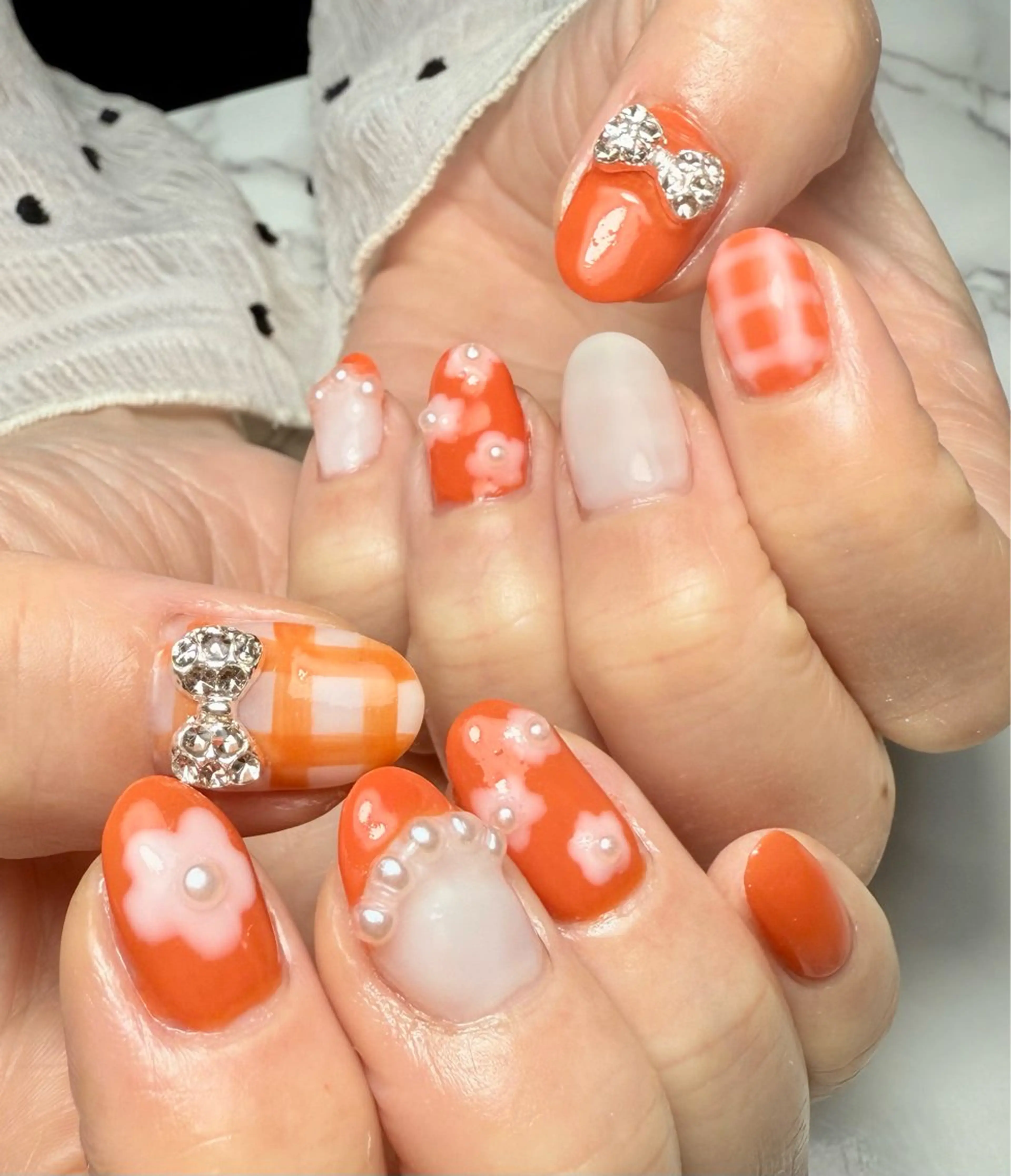 ネイル アートネイル チークネイル フレンチネイル 氷ネイル・うるうるネイル キラキラネイル M.N_ nailのネイルデザイン