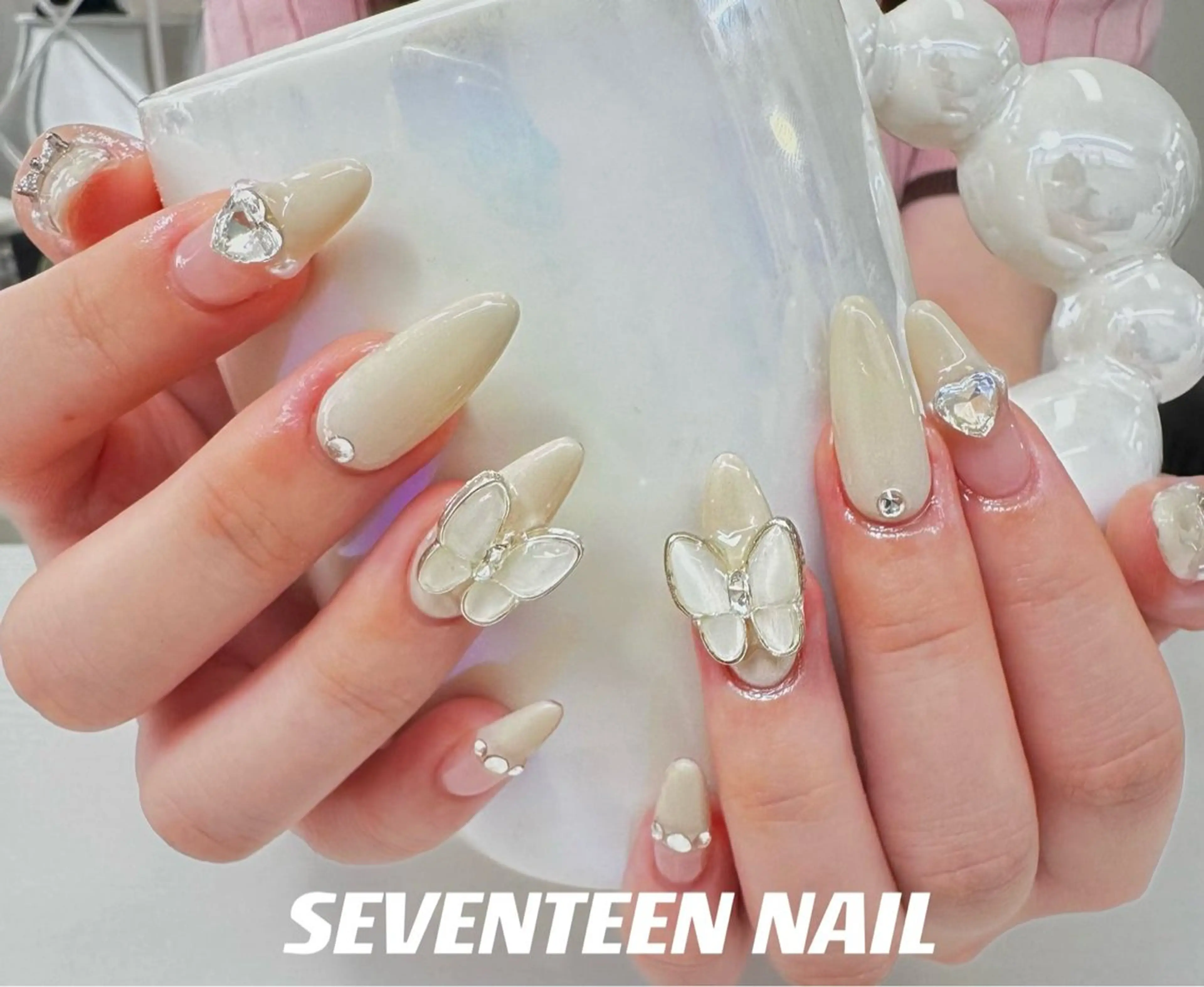 ネイル seventeen nail新宿西口店のネイルデザイン