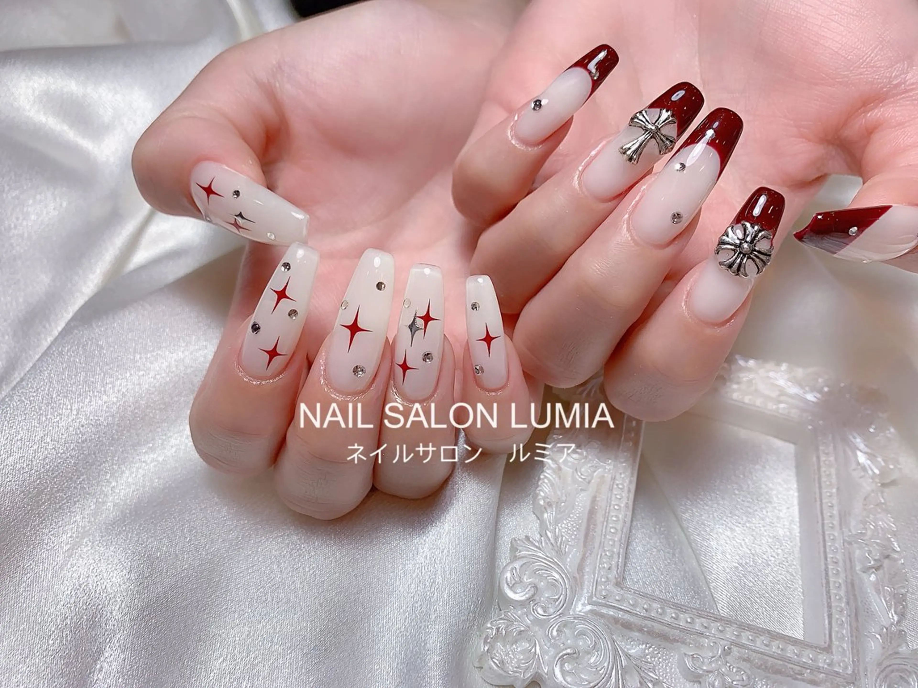 ネイル ハンドネイル ネイルサロン ルミア Lumia 店長のネイルデザイン