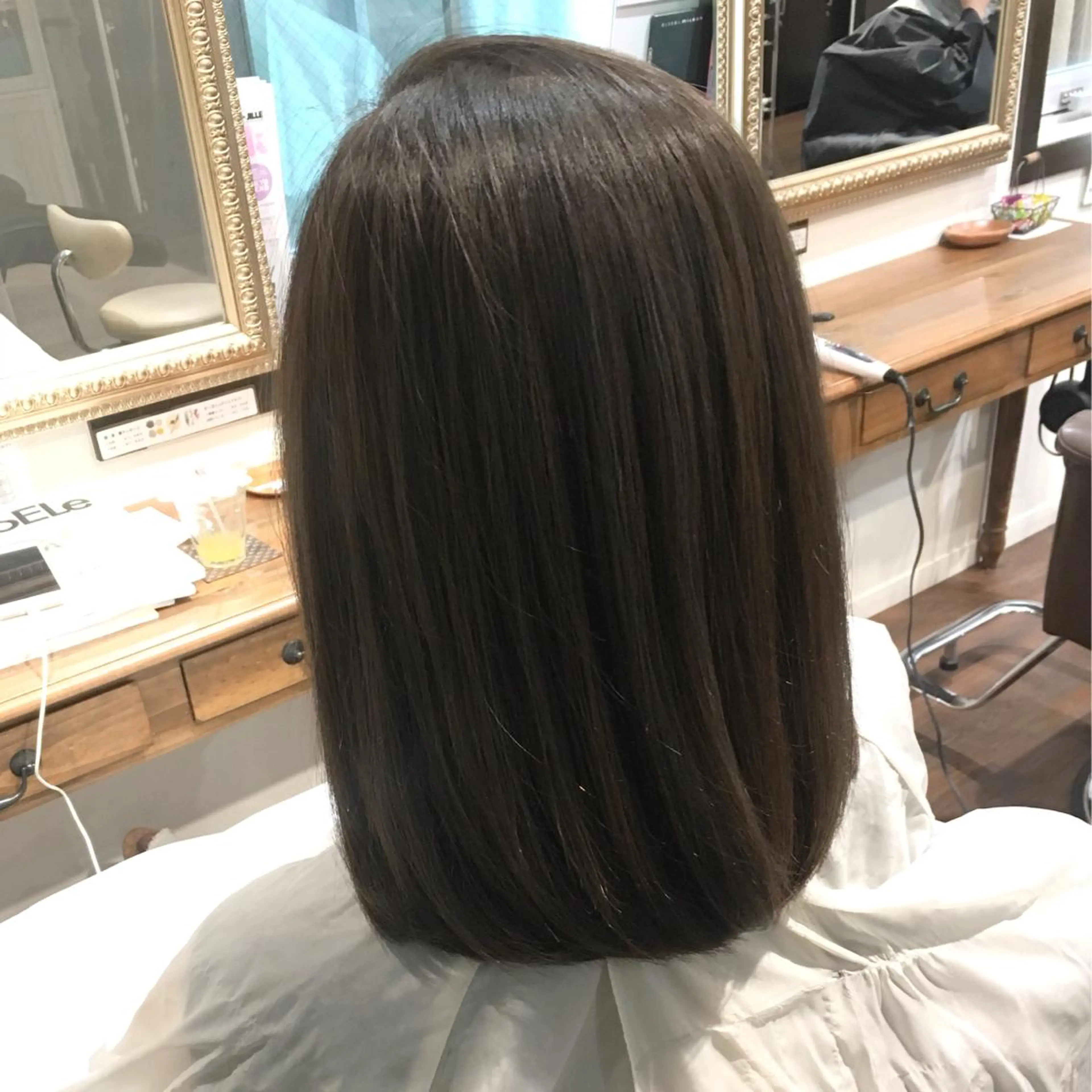 ミディアム カラー ヘアアレンジ 透明感カラー ハイライトカラー ハイライト As hair所属・柔らか垢抜けｶﾗｰと ｶｯﾄ🫧ASUKAのヘアスタイル