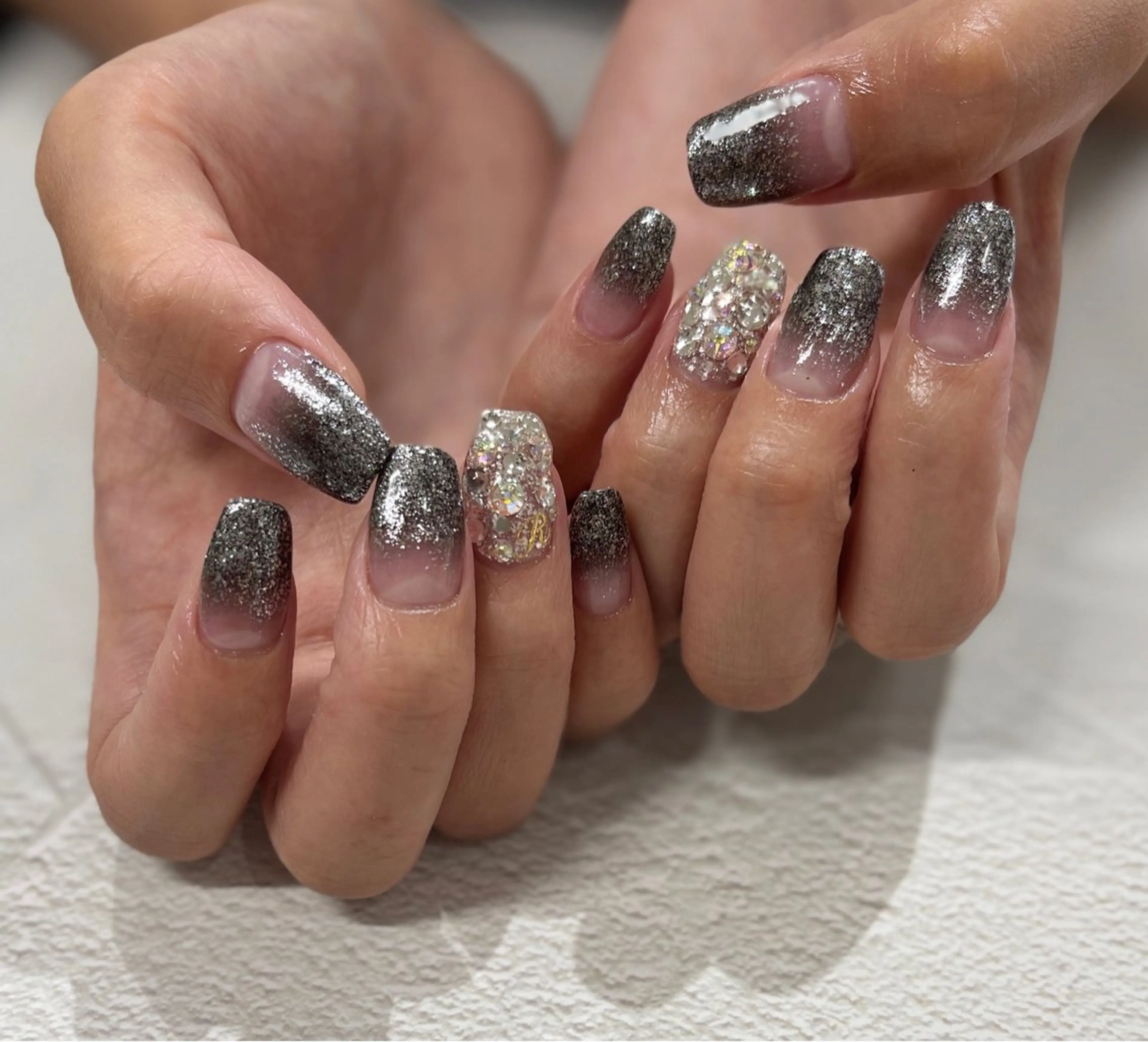 ネイル ハンドネイル フットネイル Glück...所属・kohashi miwaのネイルデザイン