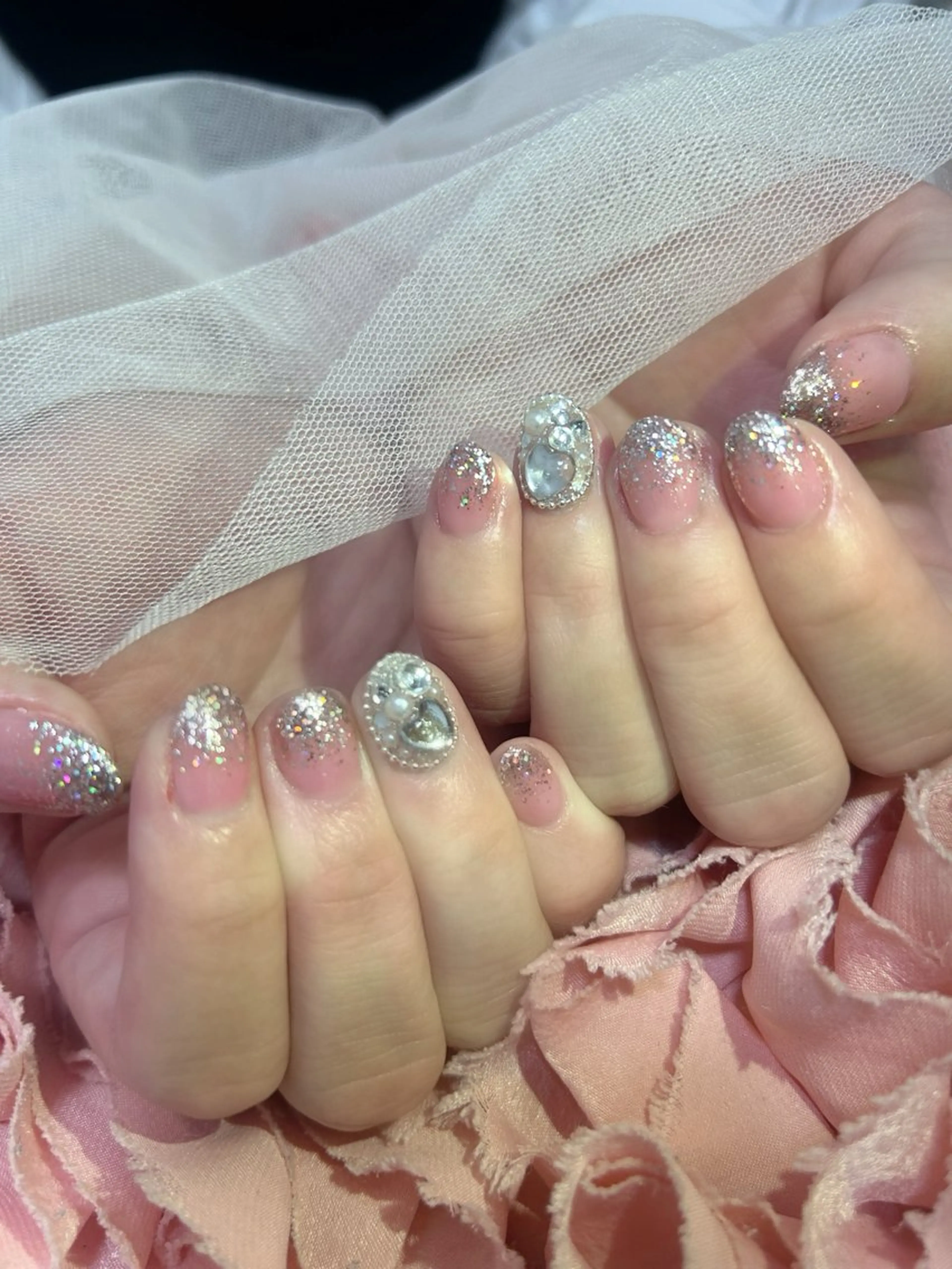 ネイル フラッシュネイル グラデーション ピンク ハンドネイル Naru Kelinailのネイルデザイン