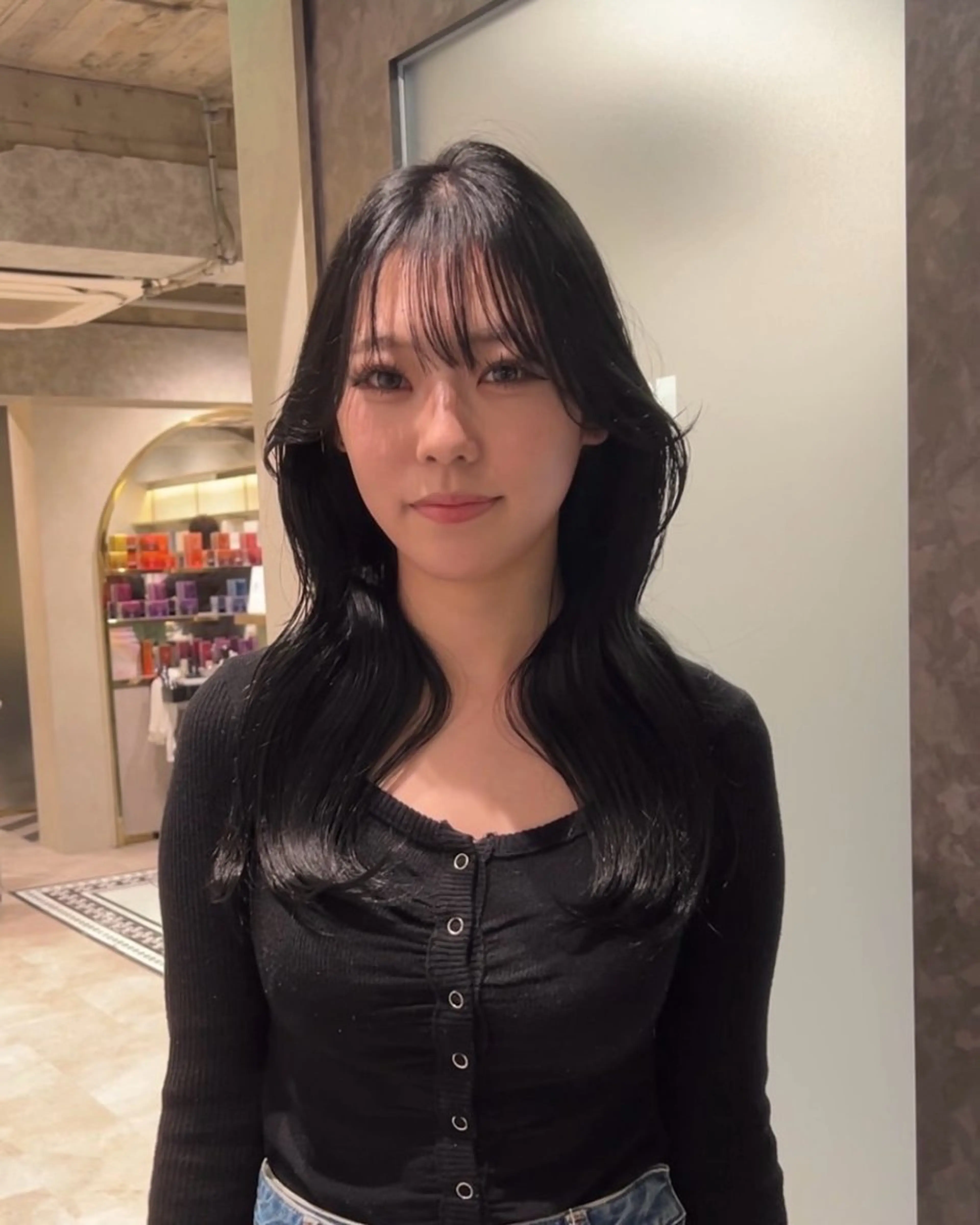 ロング 韓国風艶カラー 🇰🇷🩶/REIのヘアスタイル