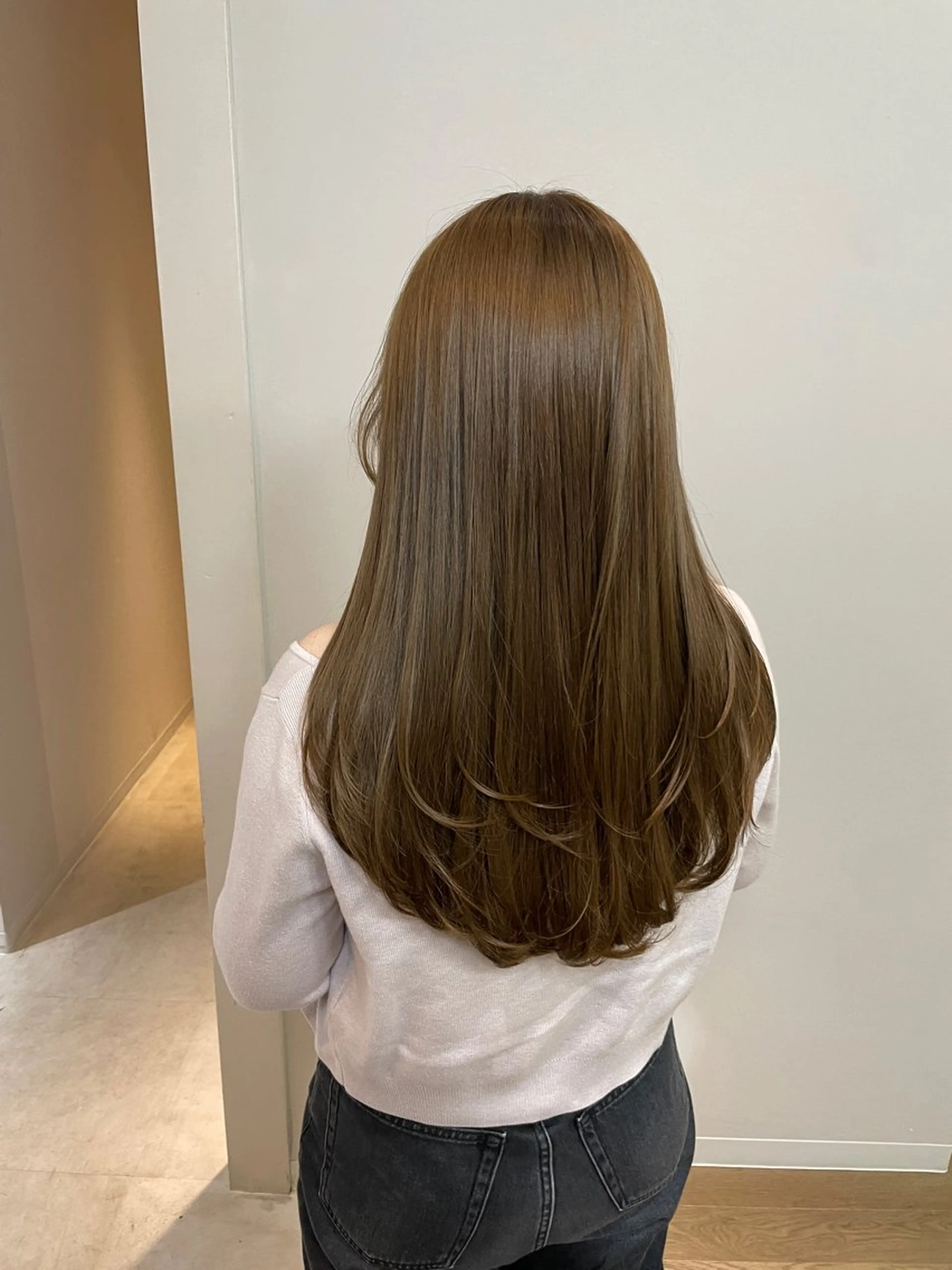 似合わせカット🤍透明感カラー🤍✨美容液成分高配合oggi ottoシャンプートリートメント✨の写真