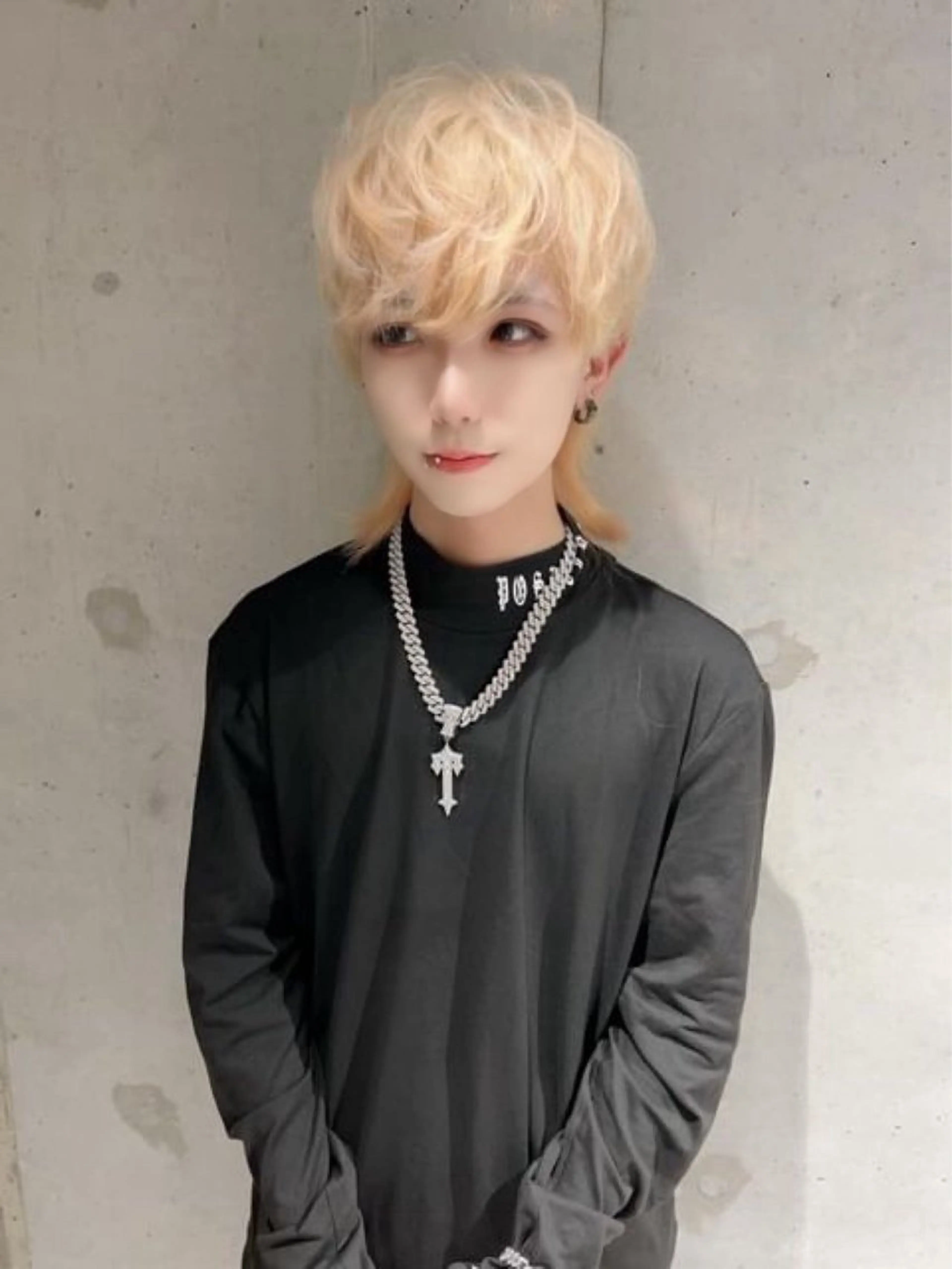 ショート カット ヘアセット 🌟龍明🌟福岡 ハイトーン🌟のヘアスタイル