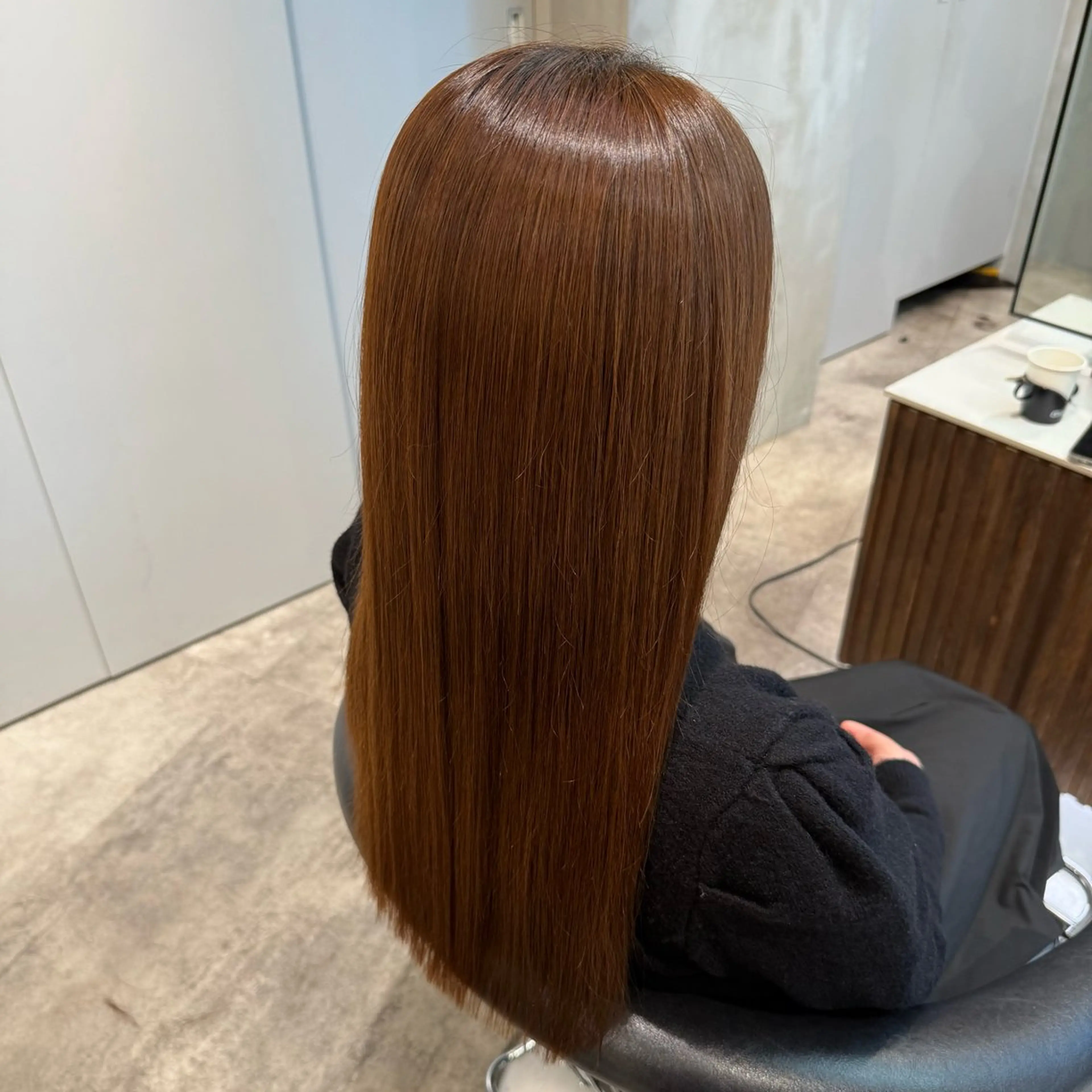 カット+ツヤツヤ縮毛矯正+TOKIOトリートメントの写真