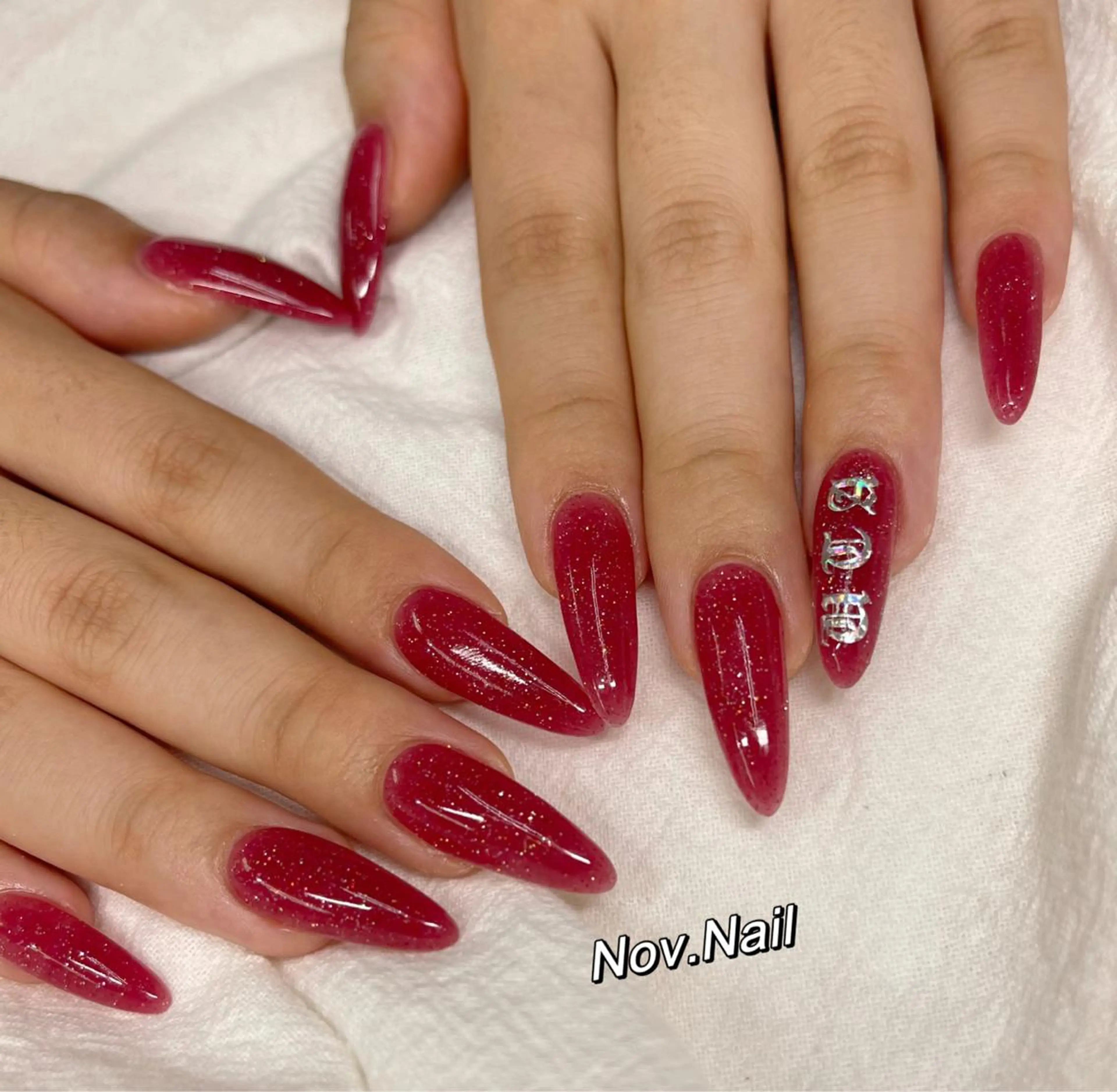 ネイル ハンドネイル ハンドケア Nov. ネイルサロンのネイルデザイン