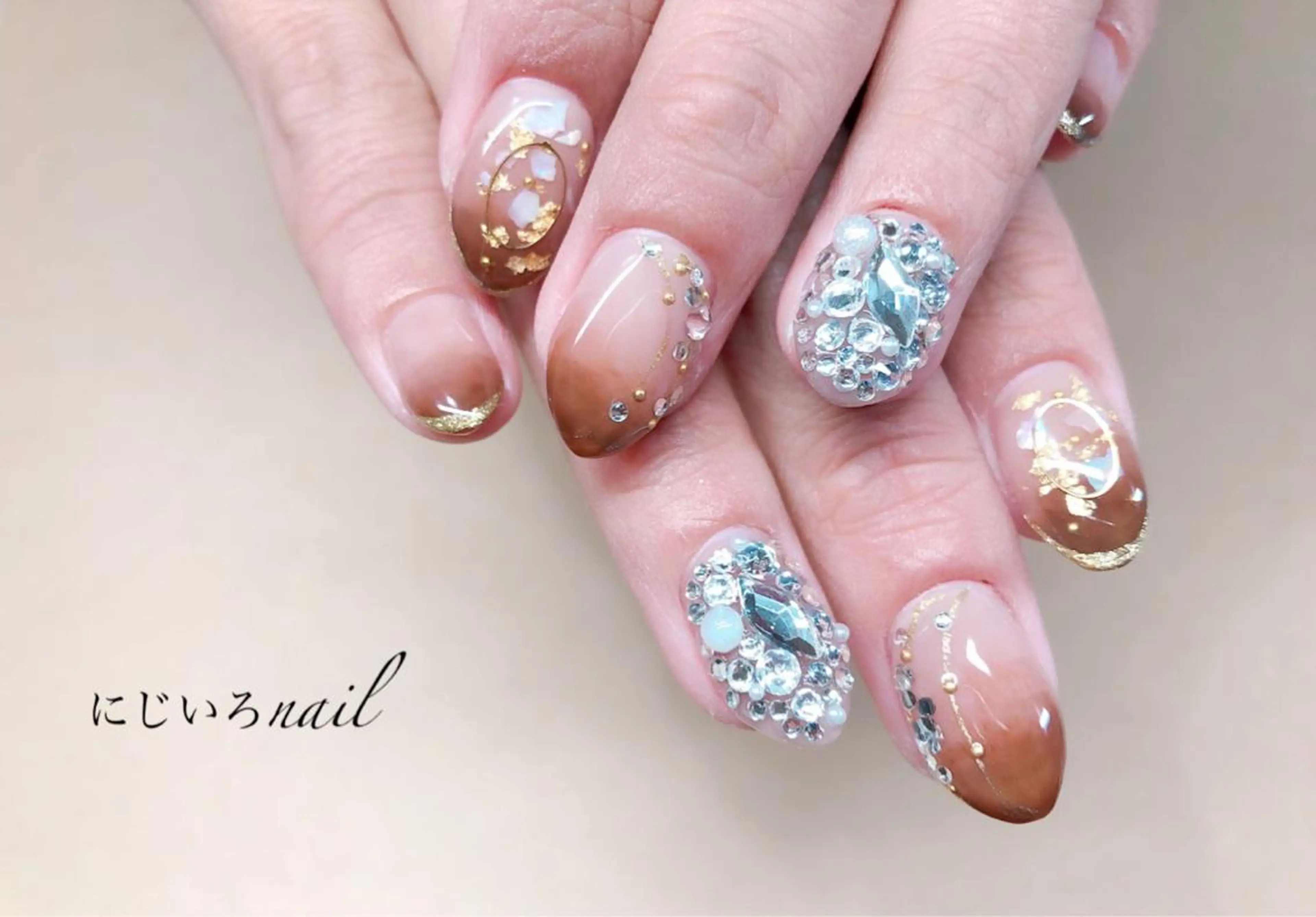 ネイル にじいろ nailのネイルデザイン