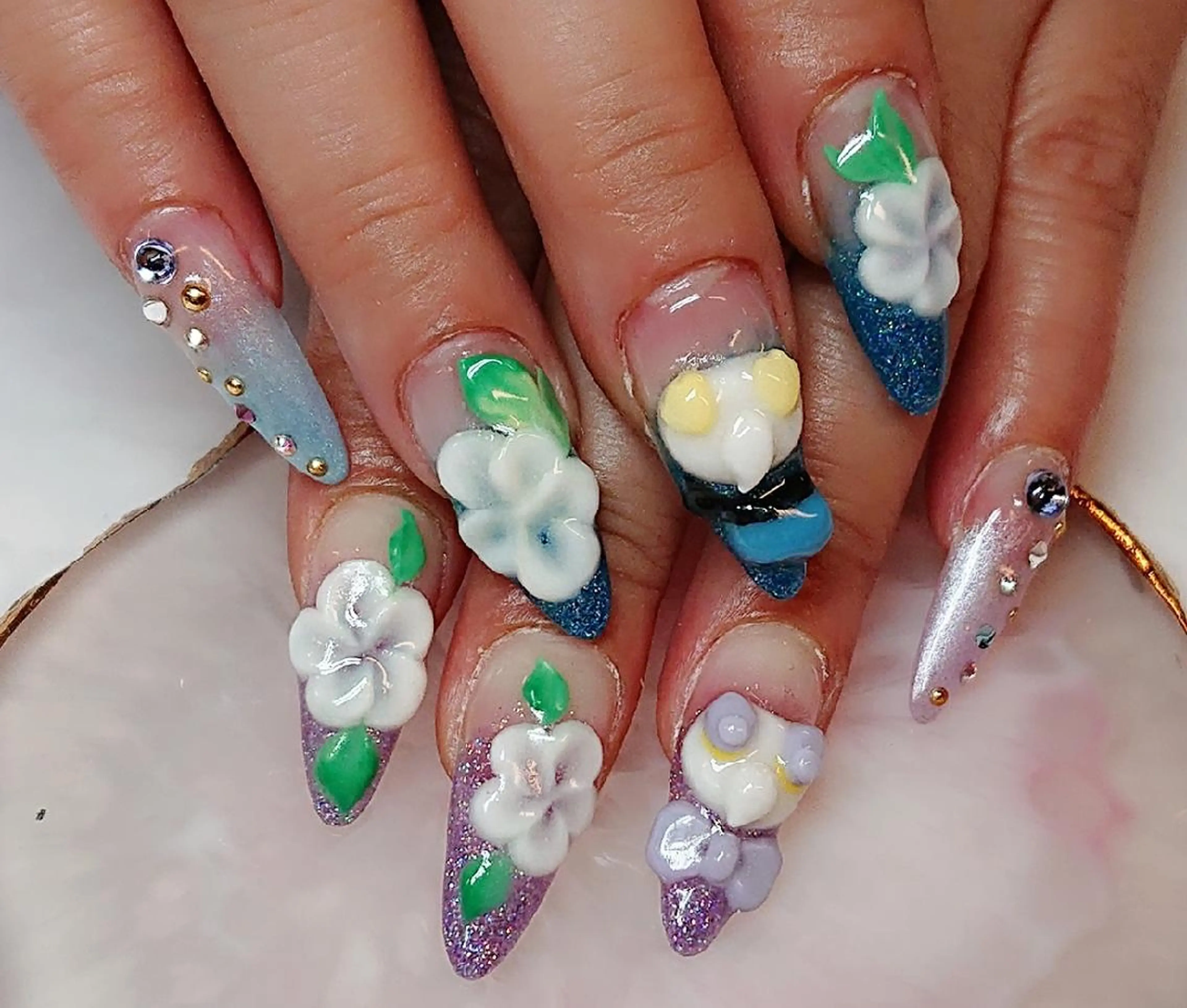 ネイル アートネイル ジェルネイル スカルプネイル ソフトジェル Coco Girlsのネイルデザイン